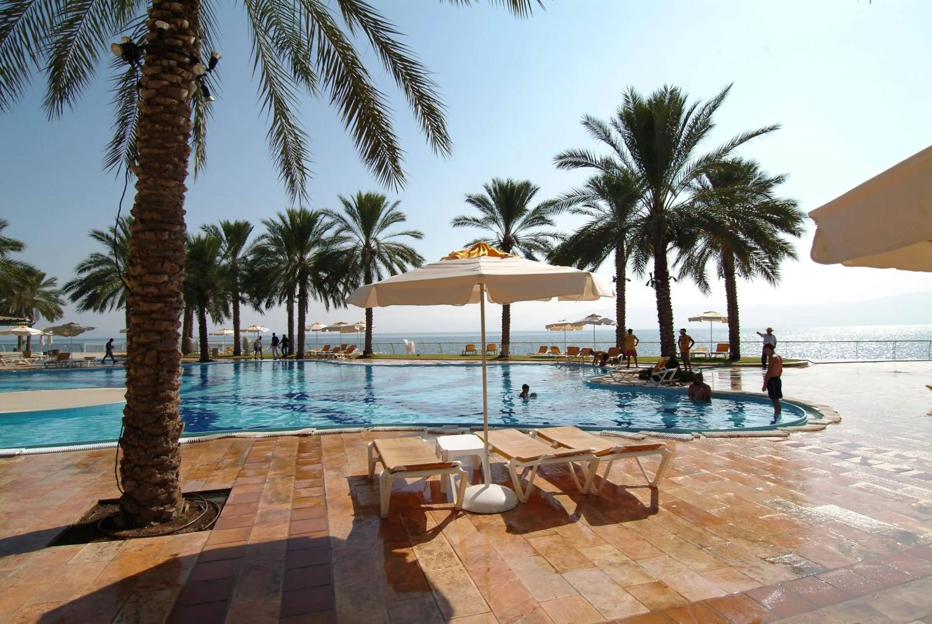 Day in Gai Beach Hotel
