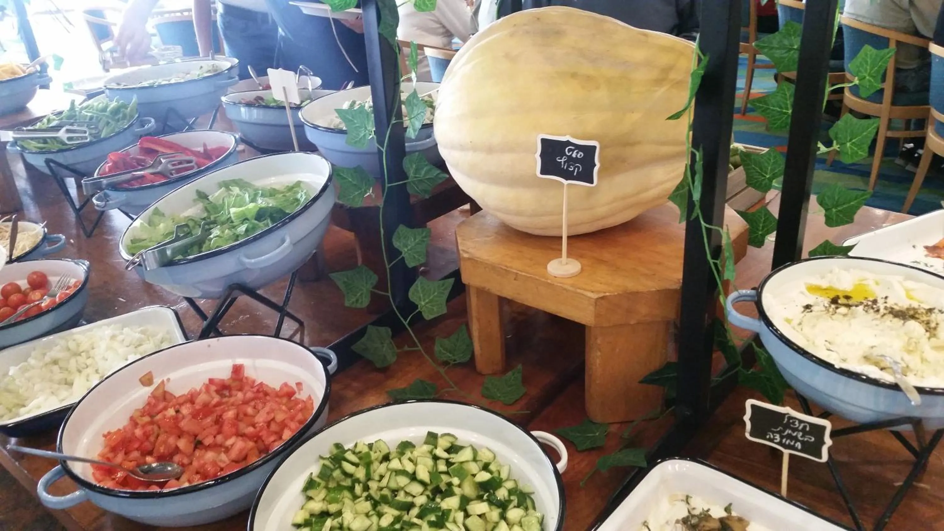 Food in Gai Beach Hotel