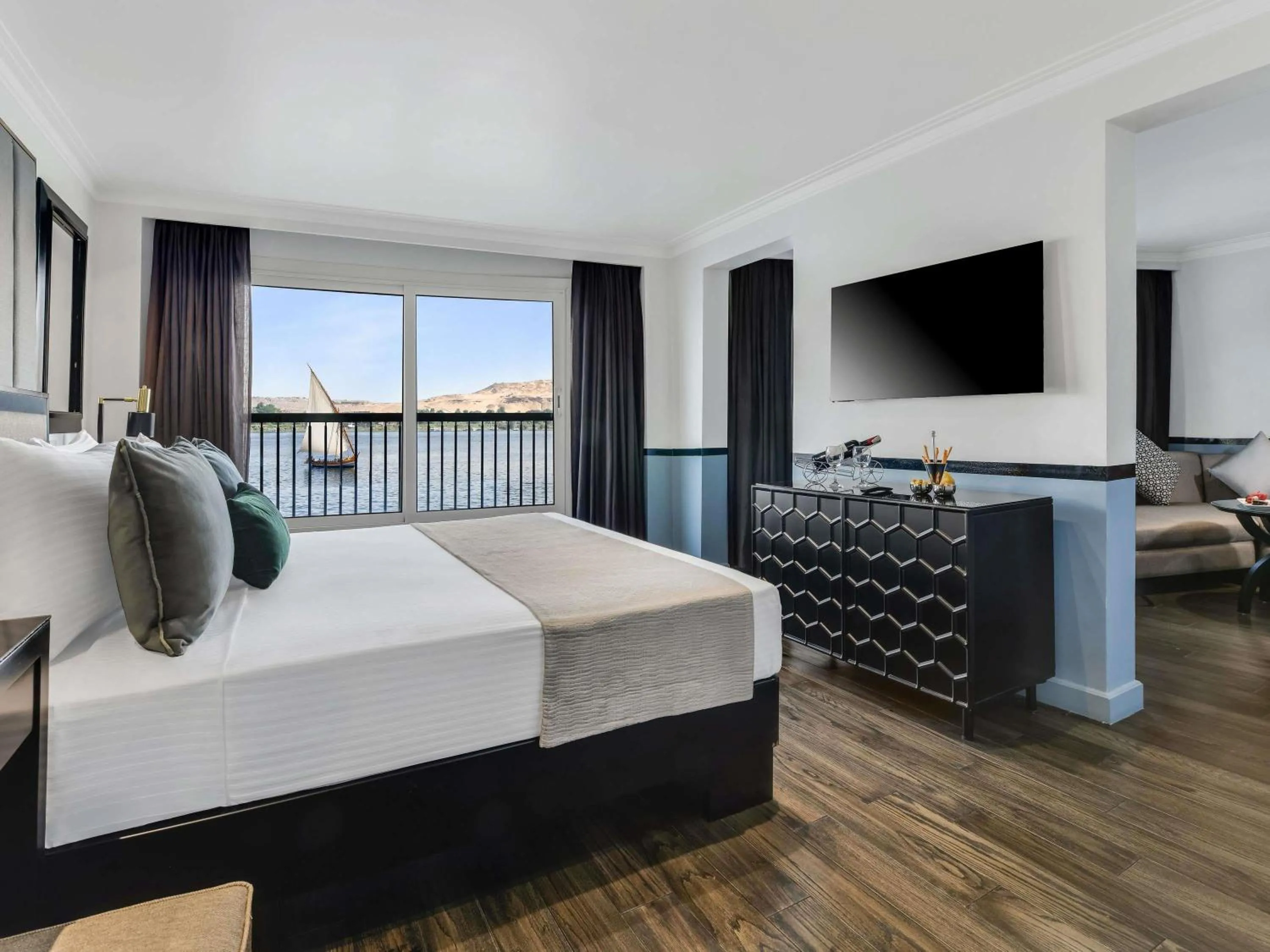 Bedroom, Bed in Movenpick MS Hamees