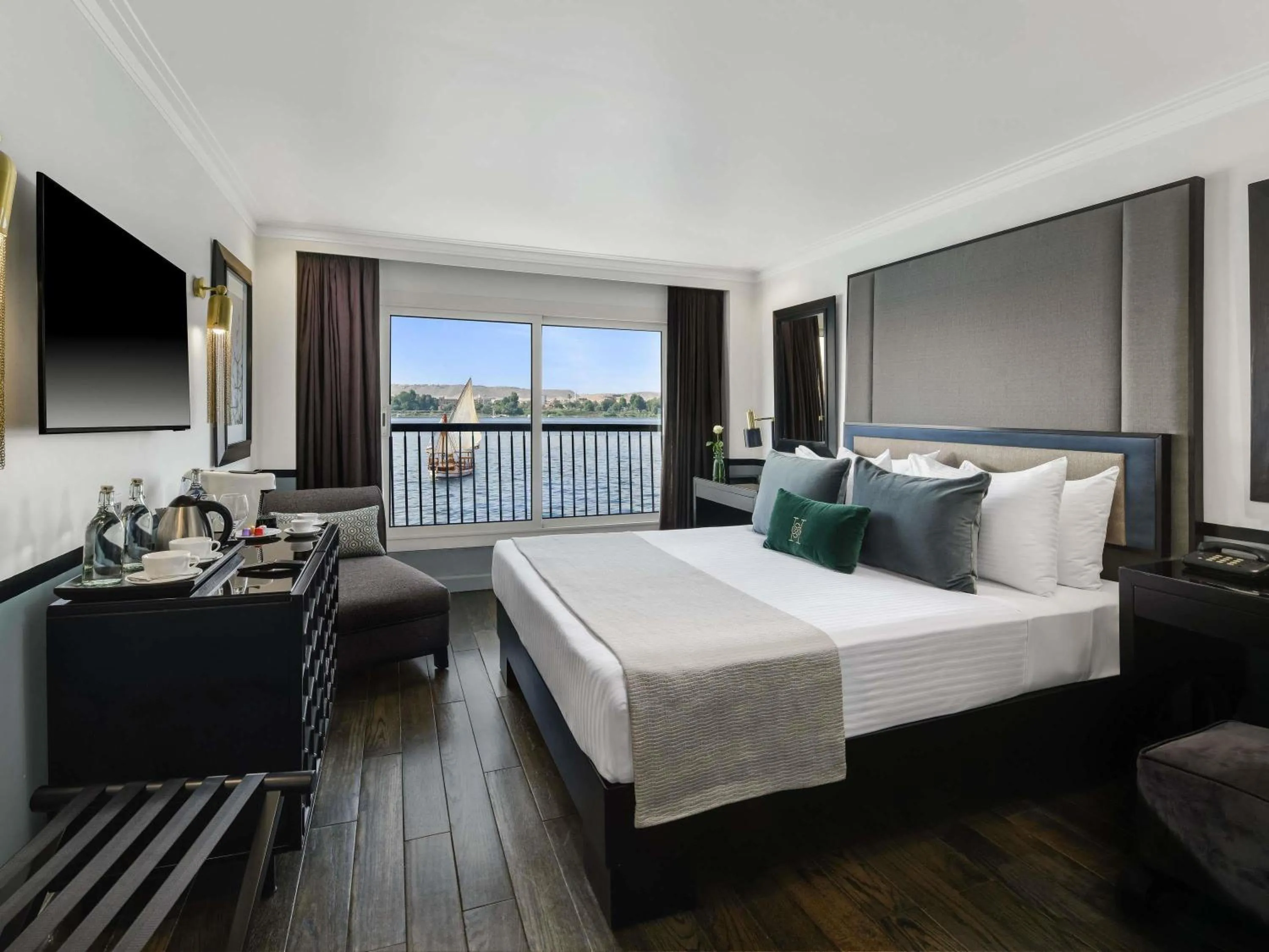 Bedroom, Bed in Movenpick MS Hamees