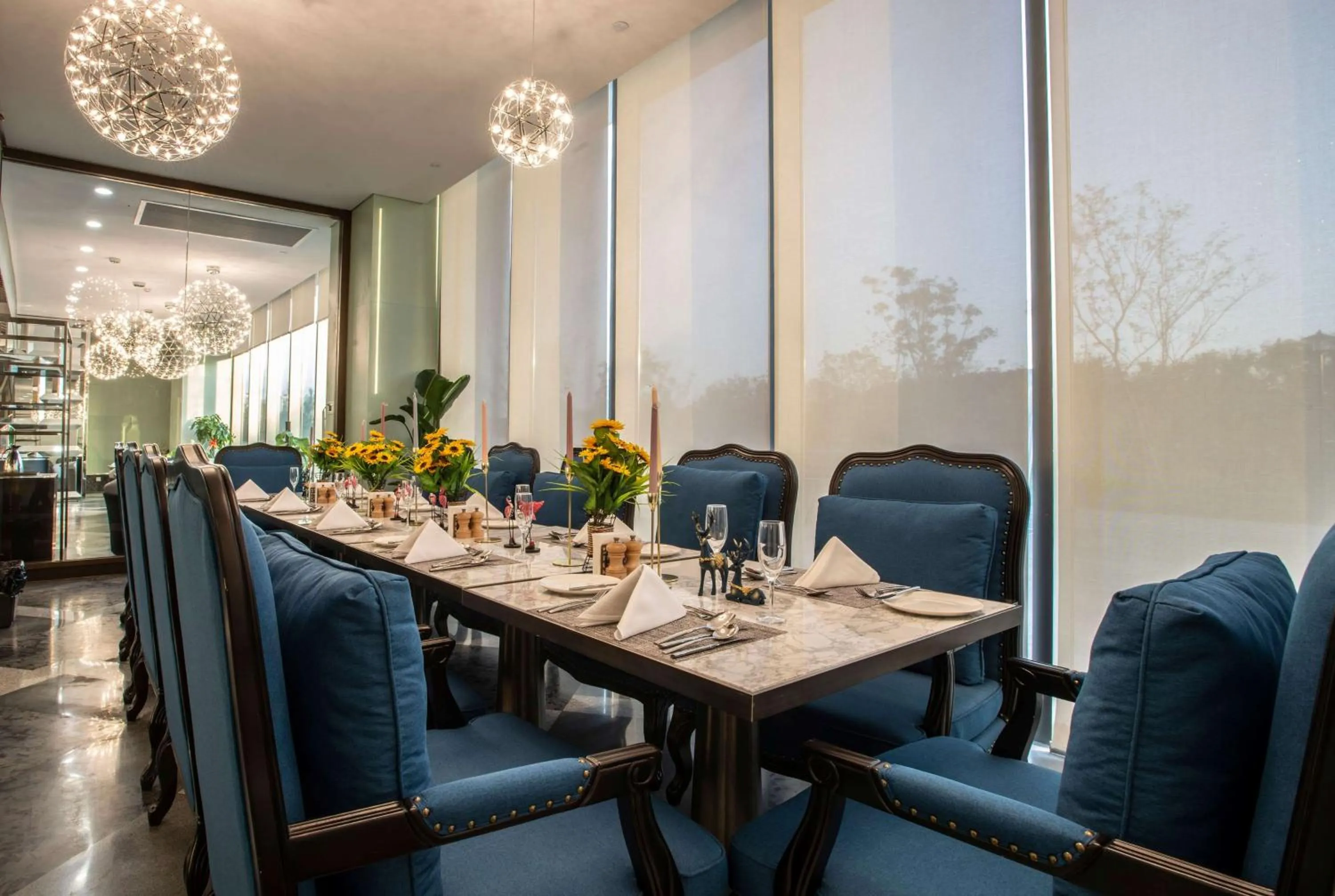 Restaurant/Places to Eat in Ramada Plaza by Wyndham Nanxun