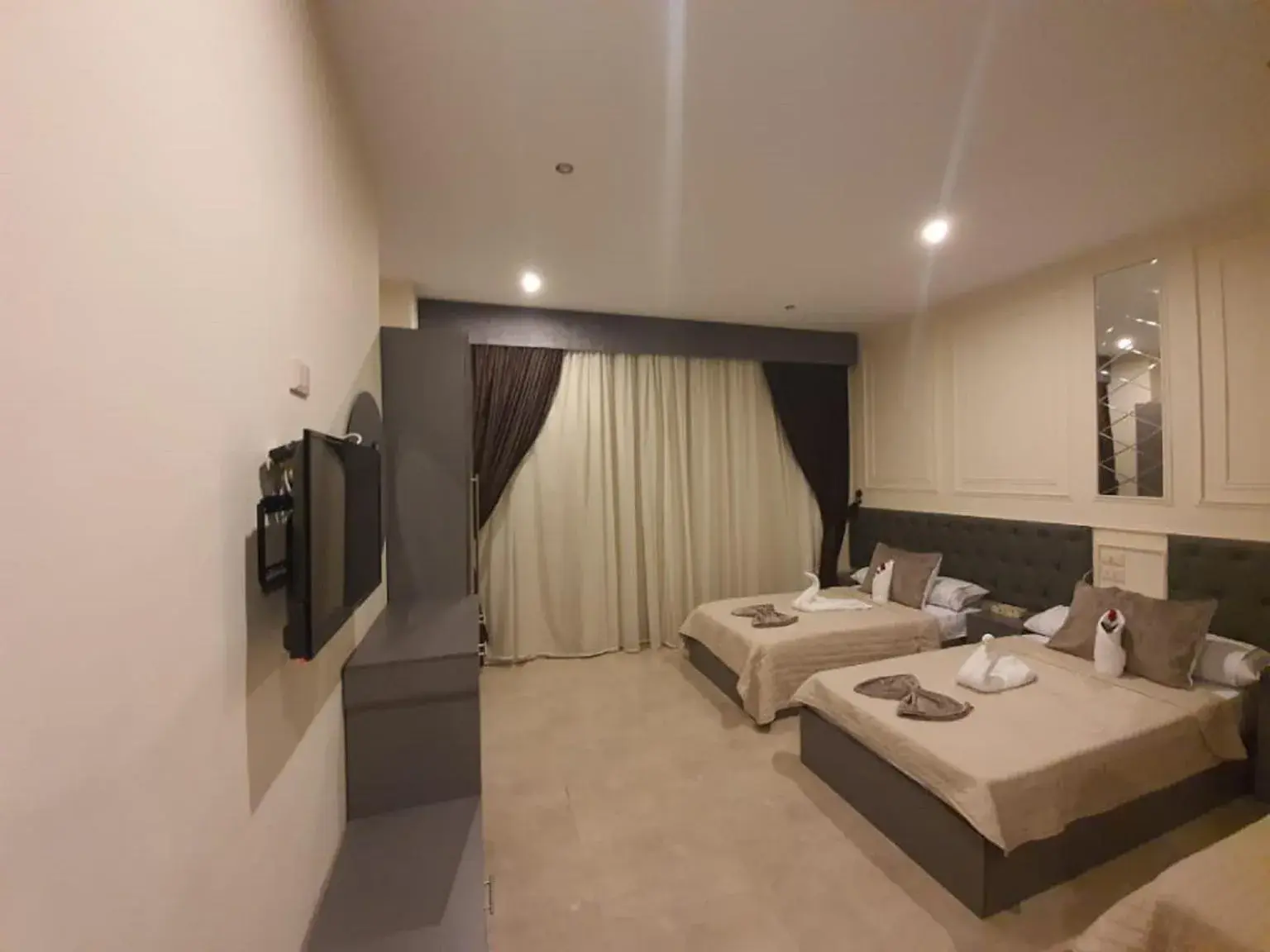 Apartment with Balcony in City Palace Hotel Apartment with Balcony in City Palace Hotel