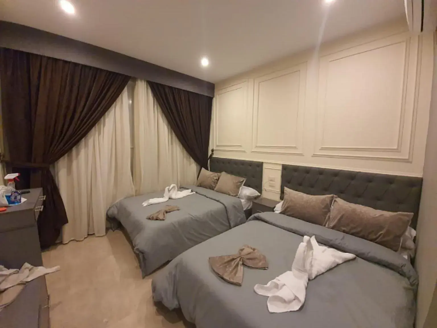 Deluxe Double or Twin Room - single occupancy in City Palace Hotel Deluxe Double or Twin Room - single occupancy in City Palace Hotel