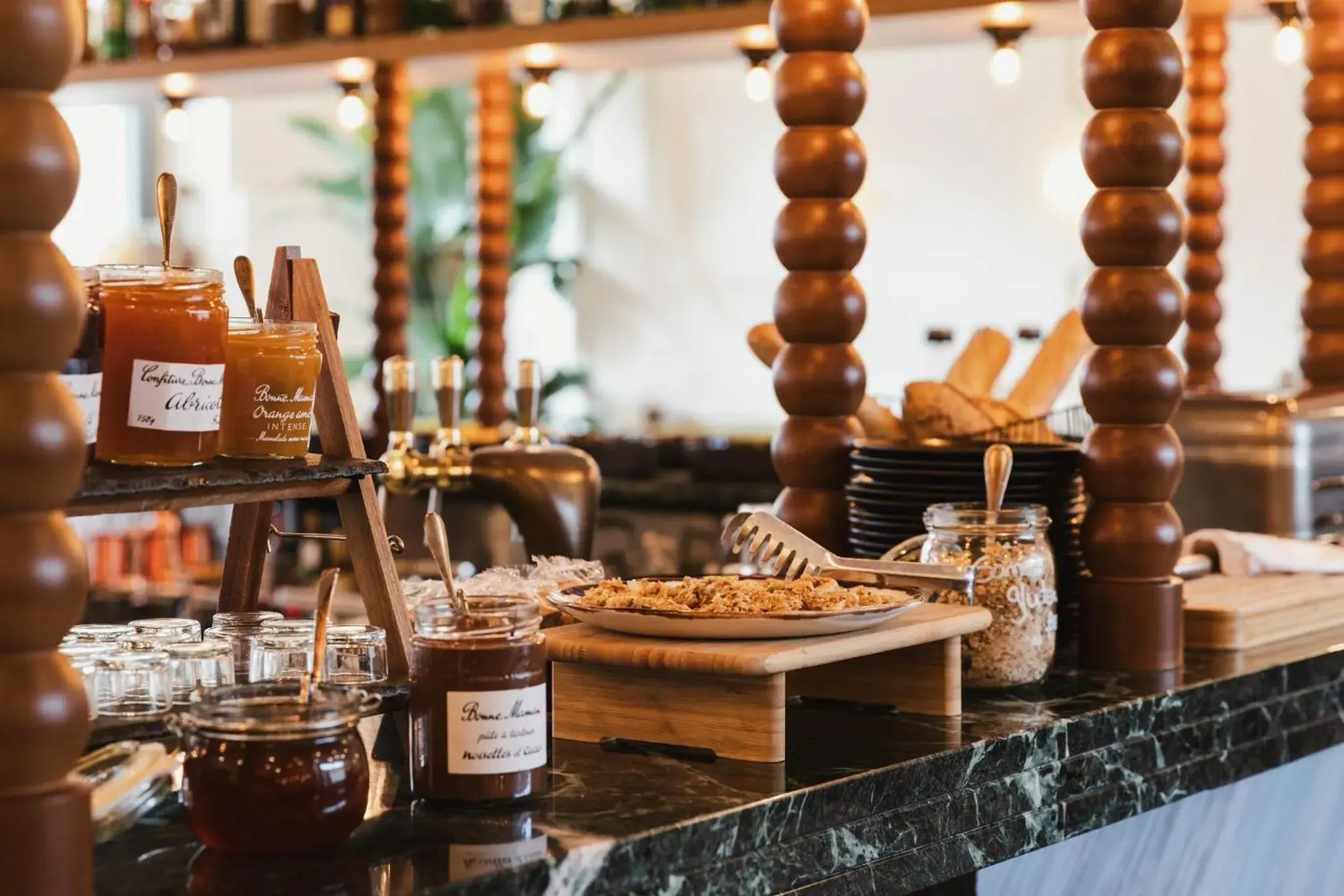 Restaurant/places to eat in Crowne Plaza Lyon - Cité Internationale Restaurant/places to eat in Crowne Plaza Lyon - Cité Internationale