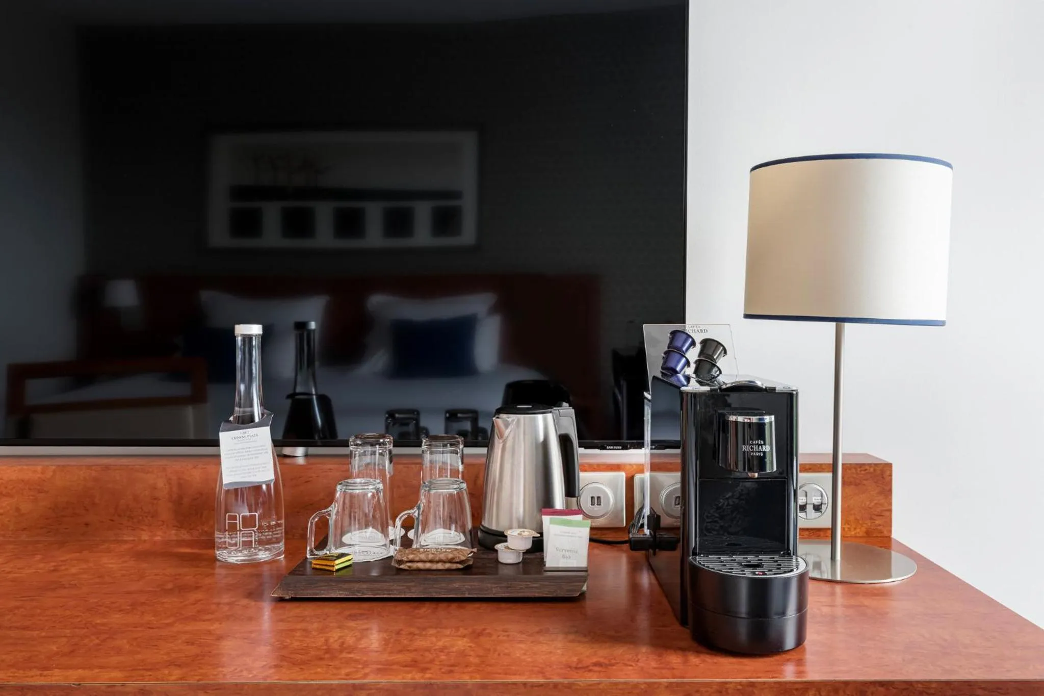 Photo of the whole room in Crowne Plaza Lyon - Cité Internationale