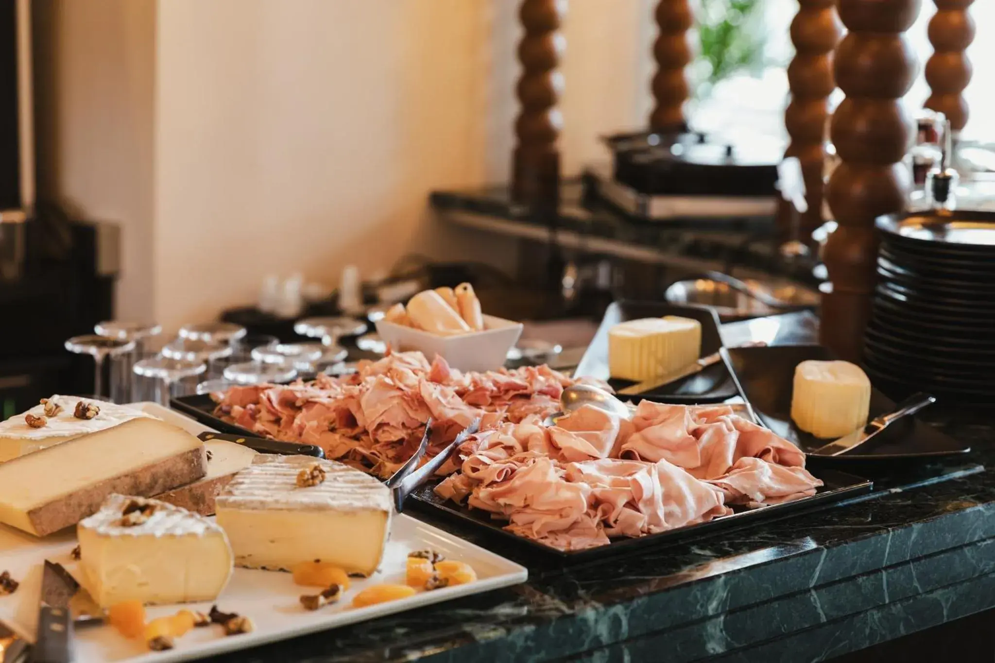 Breakfast in Crowne Plaza Lyon - Cité Internationale Breakfast in Crowne Plaza Lyon - Cité Internationale