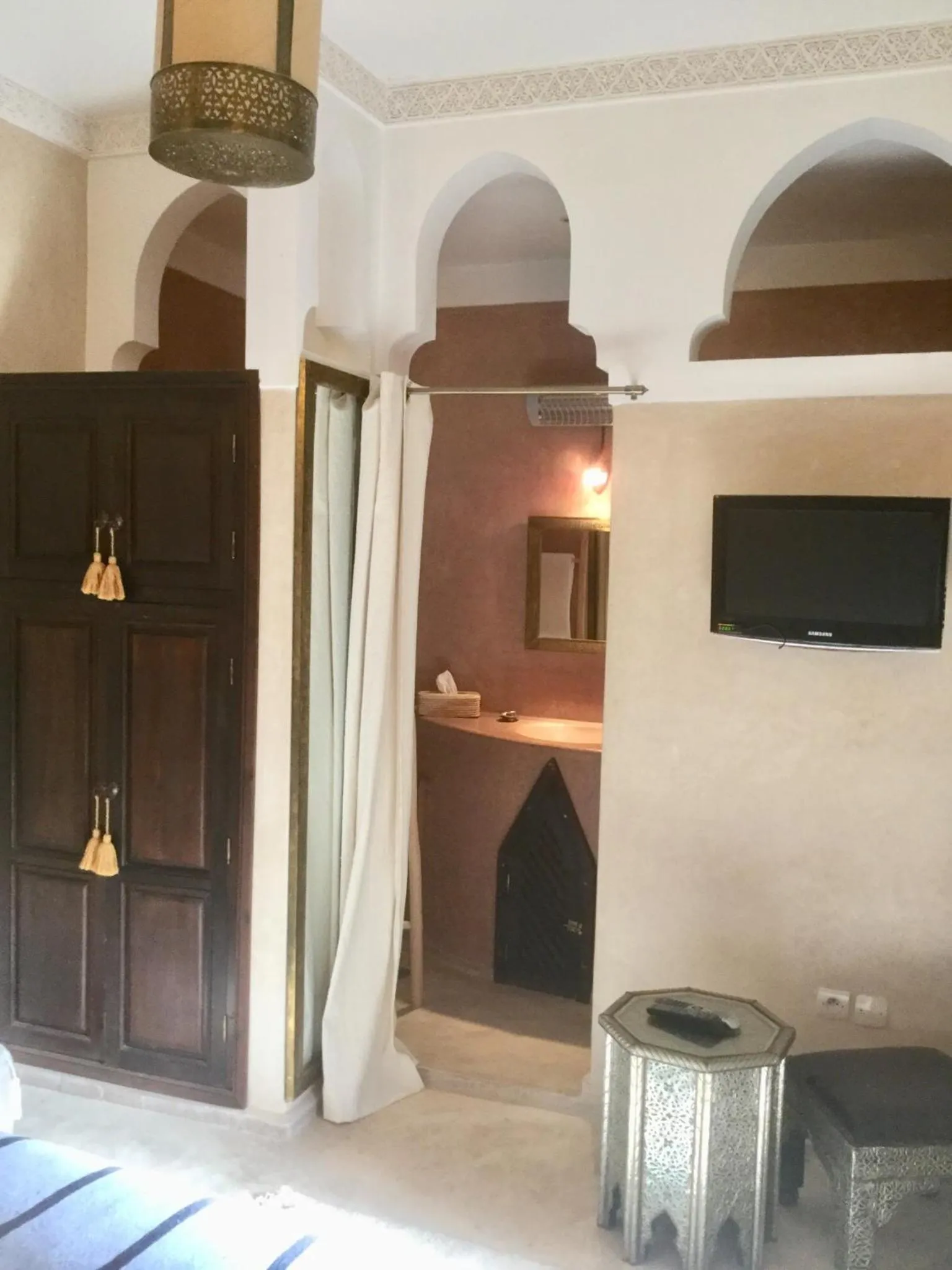 Bathroom in riad mimoune