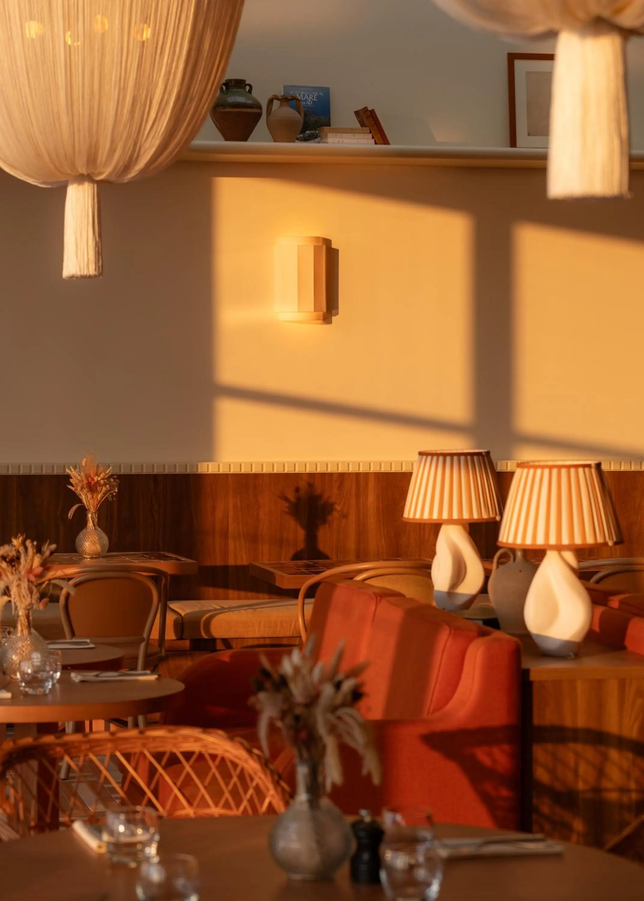 Restaurant/places to eat in Hôtel Villa Massalia