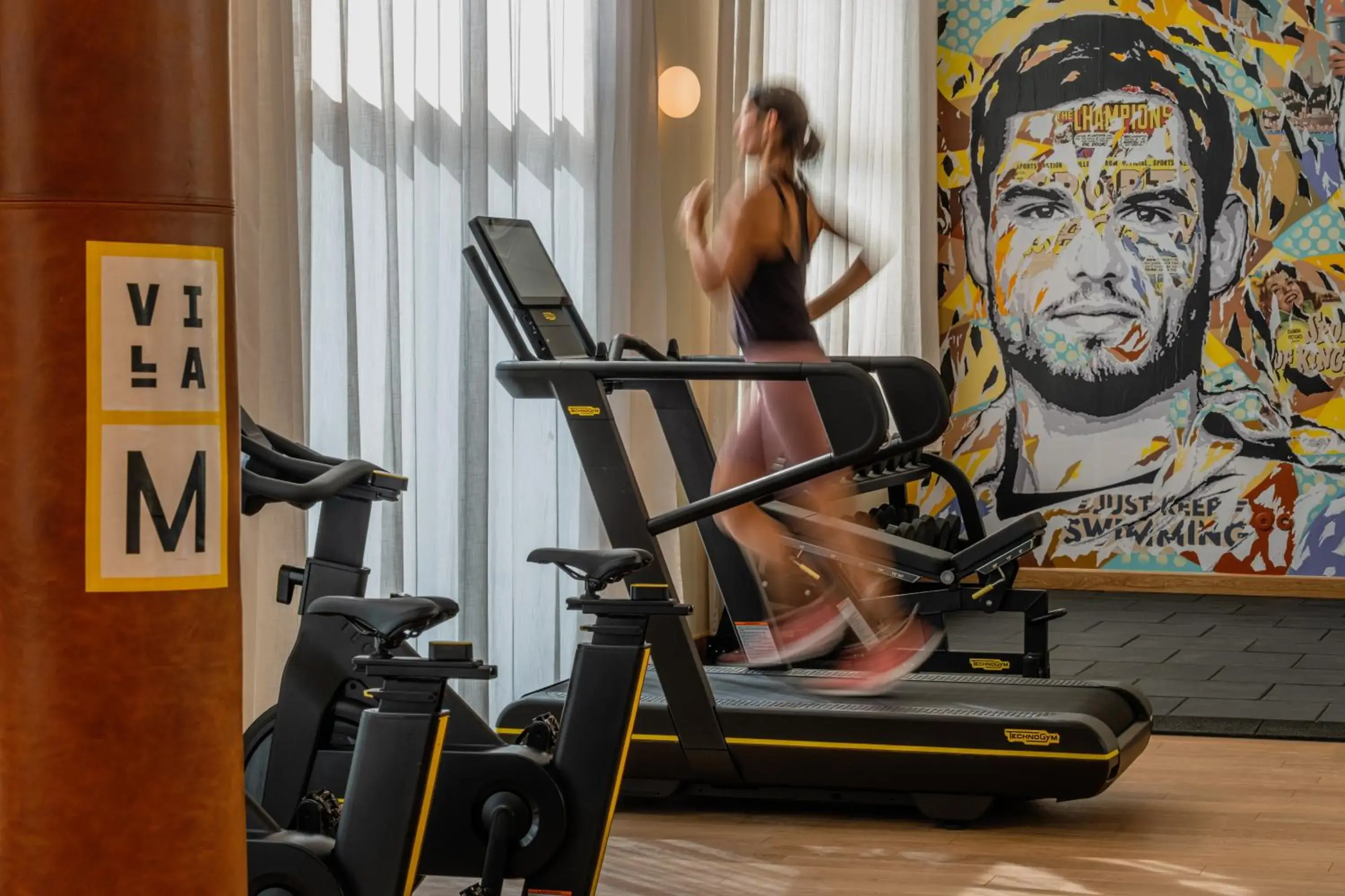 Fitness centre/facilities in Hôtel Villa Massalia Fitness centre/facilities in Hôtel Villa Massalia