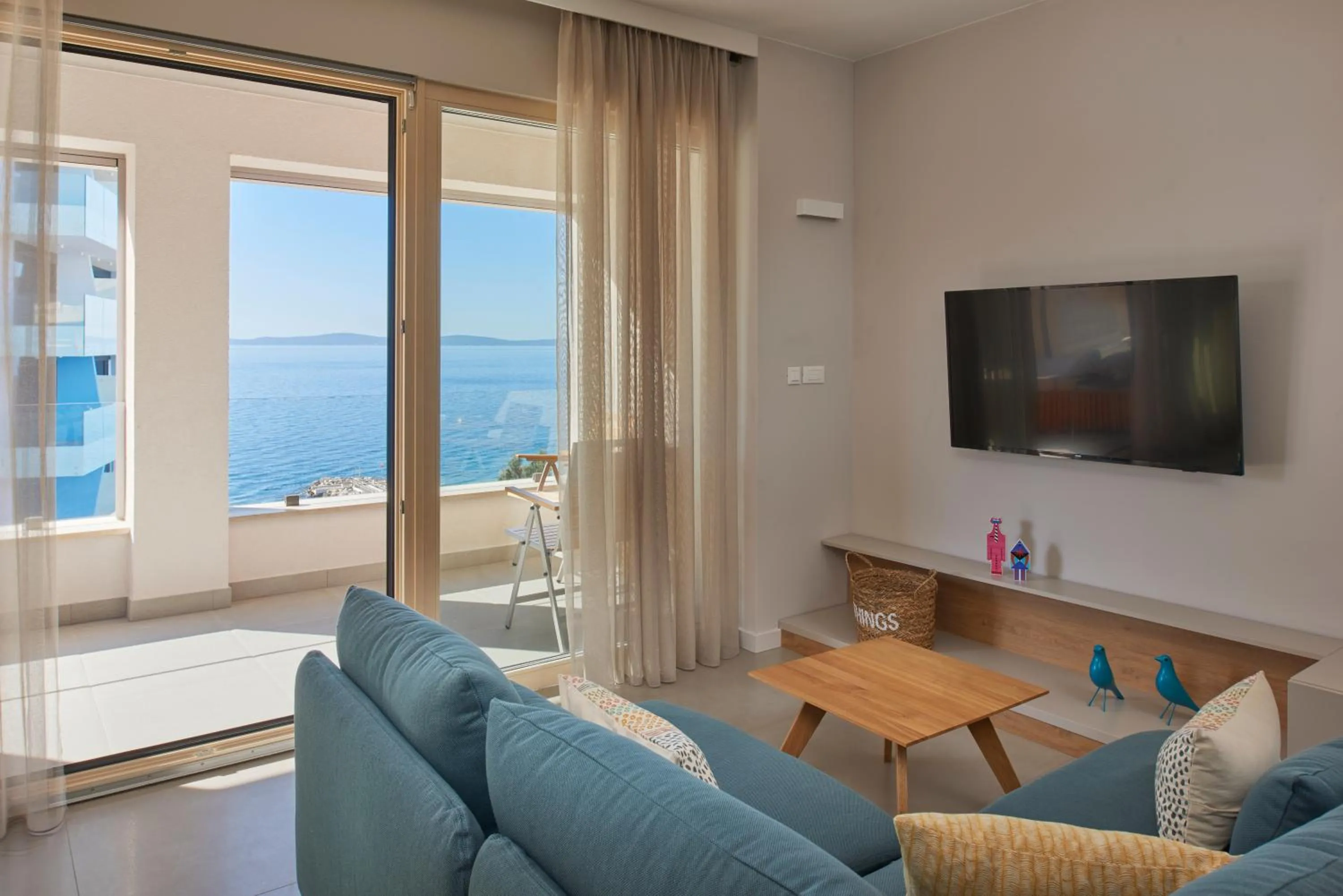 TV and multimedia in Eol Apartments Split