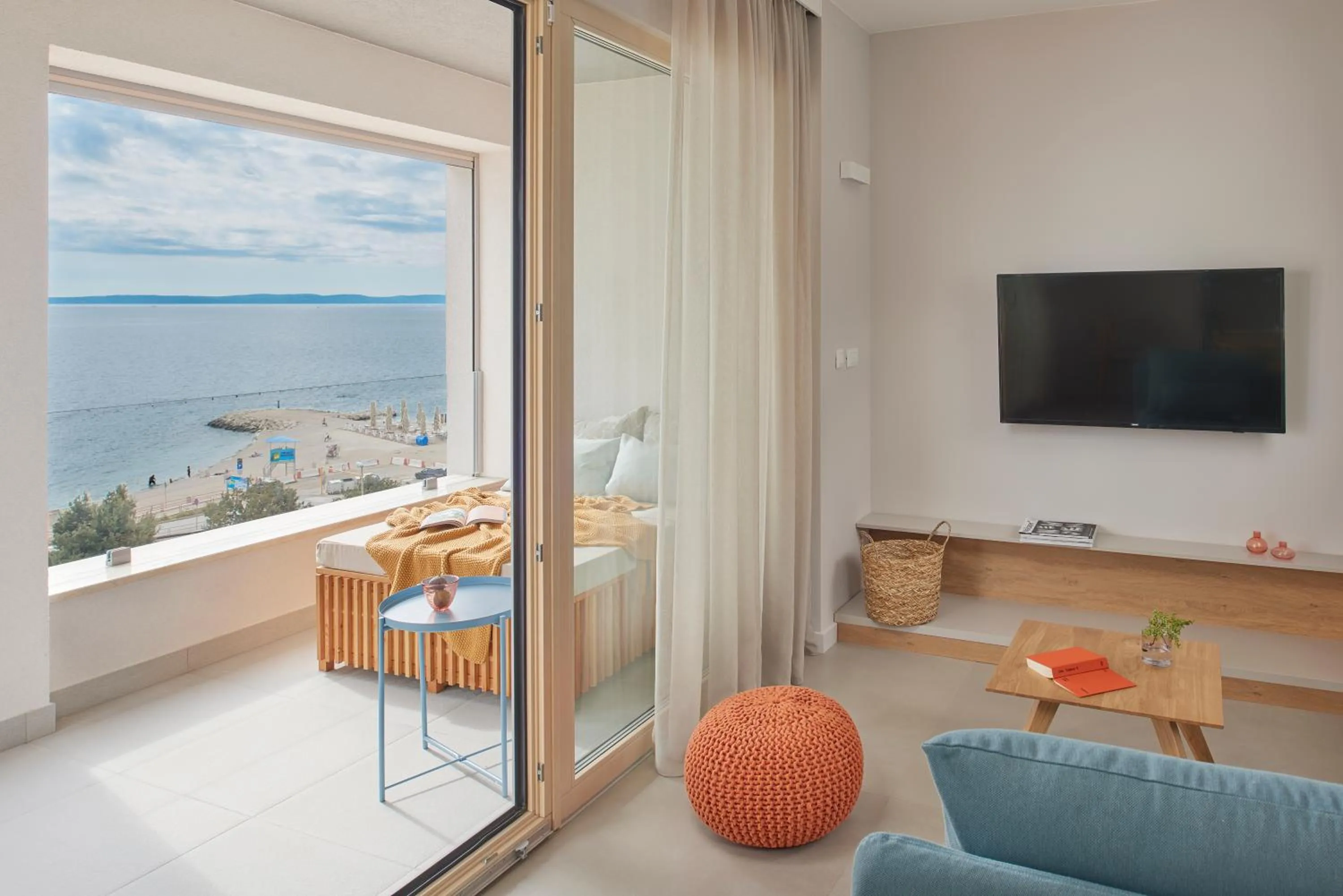 TV and multimedia in Eol Apartments Split