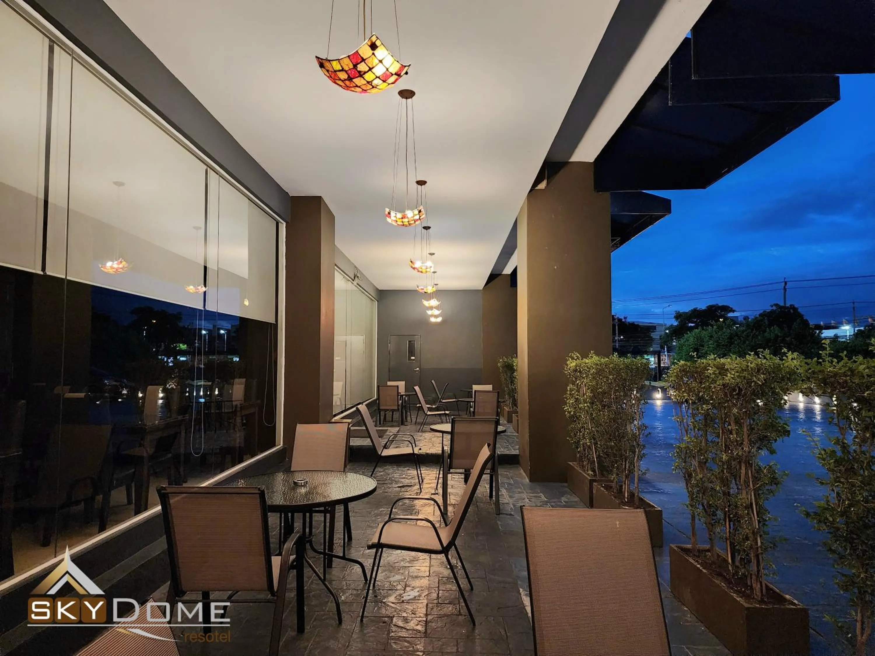 Patio in Sky dome resotel - โรงแรมสกายโดม รีโซเทล