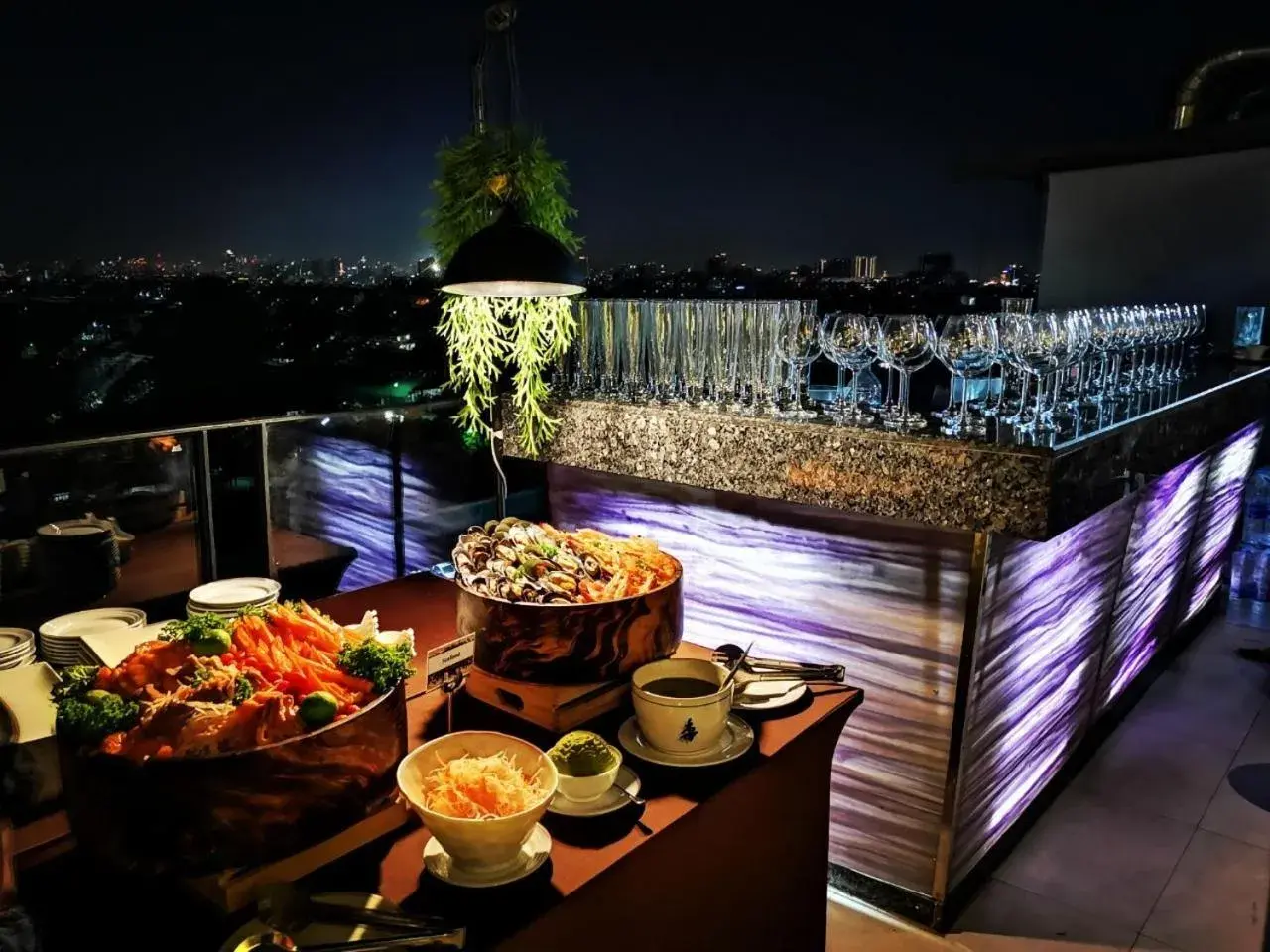 Restaurant/places to eat in Sky dome resotel - โรงแรมสกายโดม รีโซเทล Restaurant/places to eat in Sky dome resotel - โรงแรมสกายโดม รีโซเทล