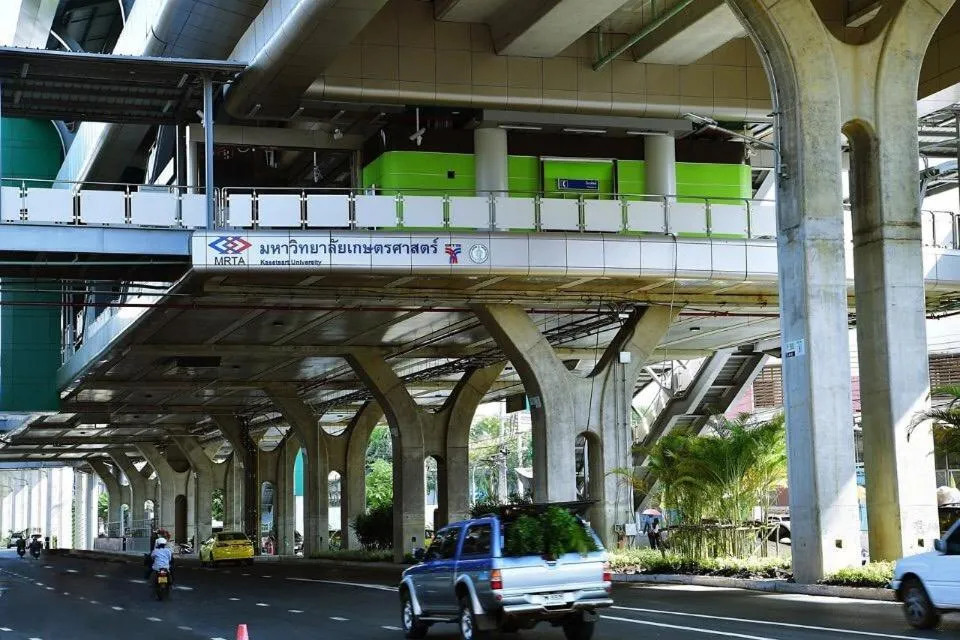 Neighbourhood in Sky dome resotel - โรงแรมสกายโดม รีโซเทล