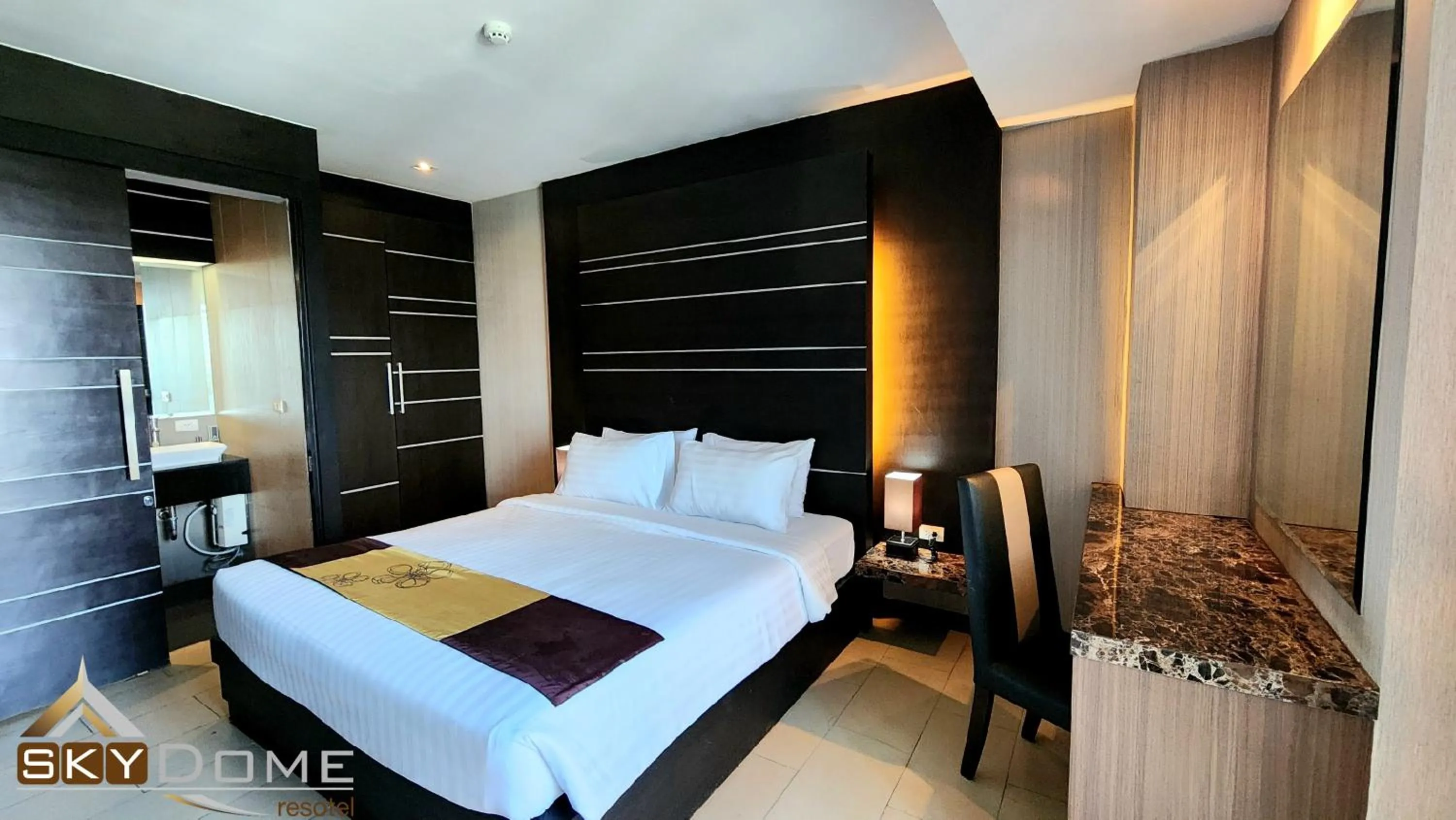 Bed in Sky dome resotel - โรงแรมสกายโดม รีโซเทล
