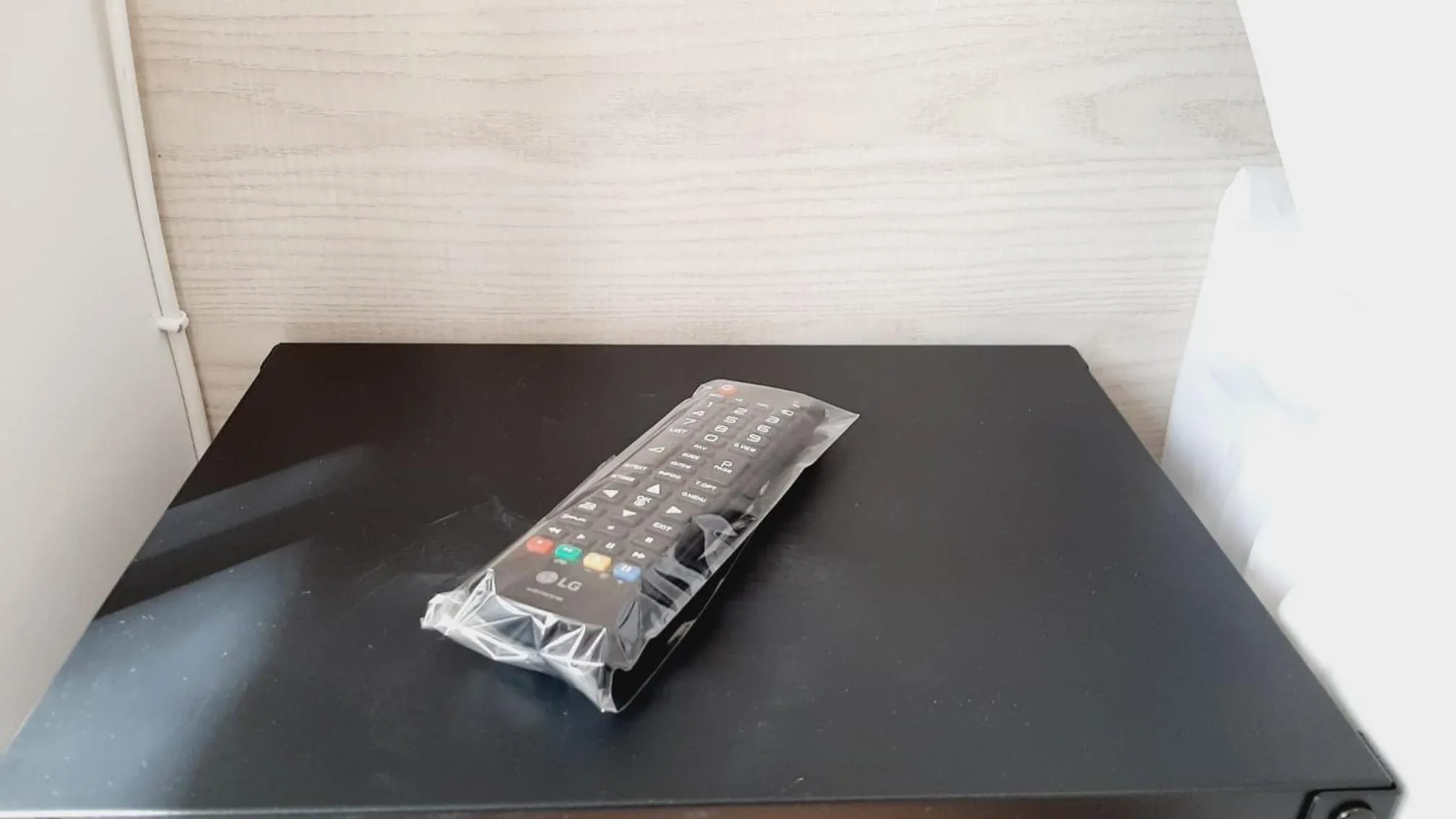 TV and multimedia in Hostal Lucia by gaiarooms