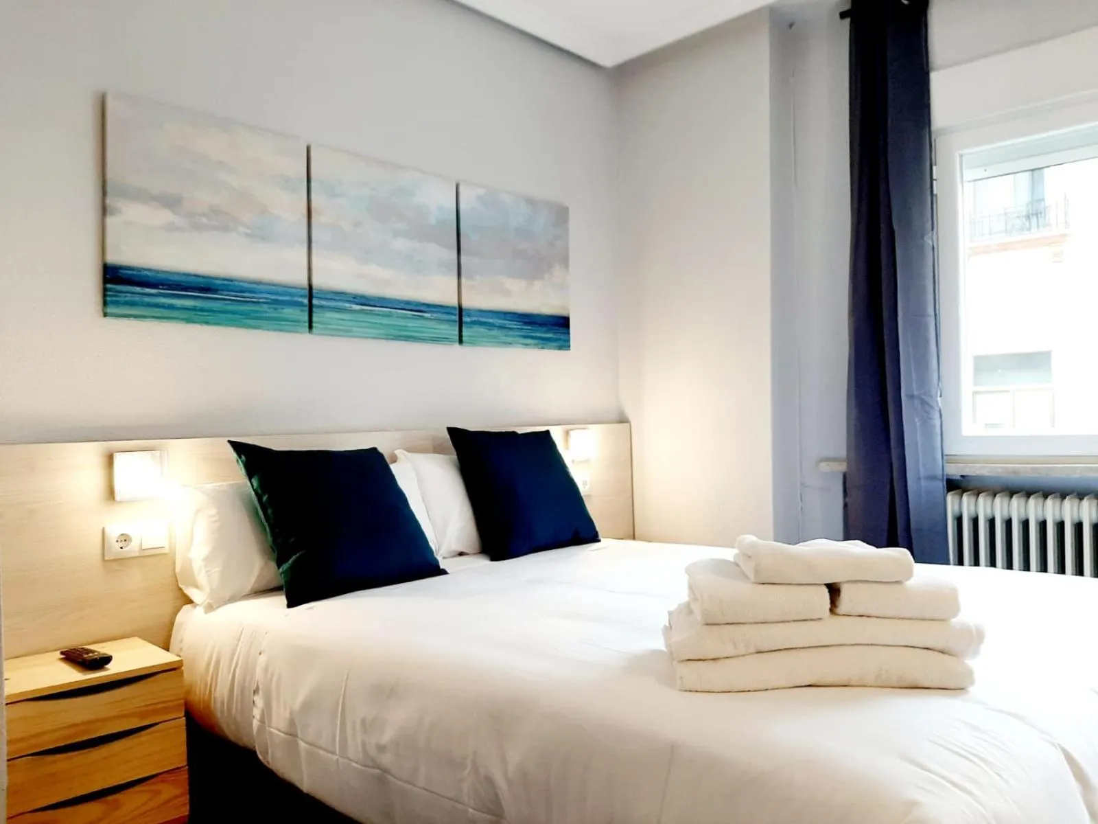 Bed in Hostal Lucia by gaiarooms