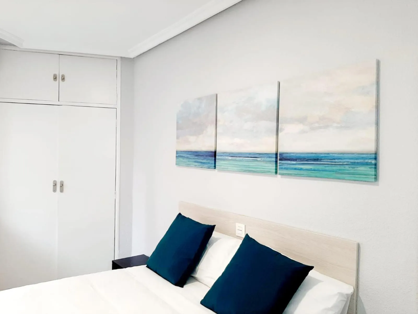 Bed in Hostal Lucia by gaiarooms