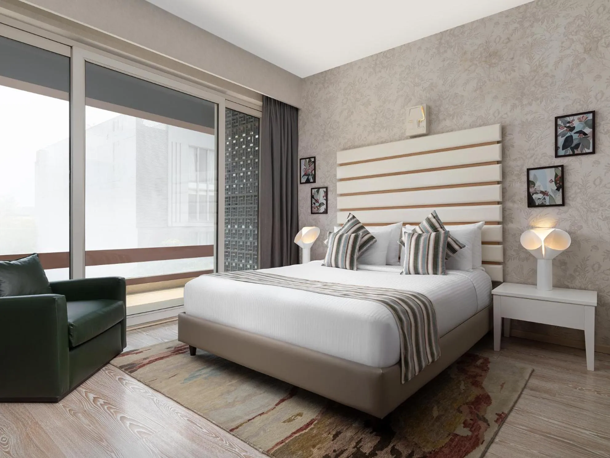 Photo of the whole room, Bed in The Atara Near Golf Course Road