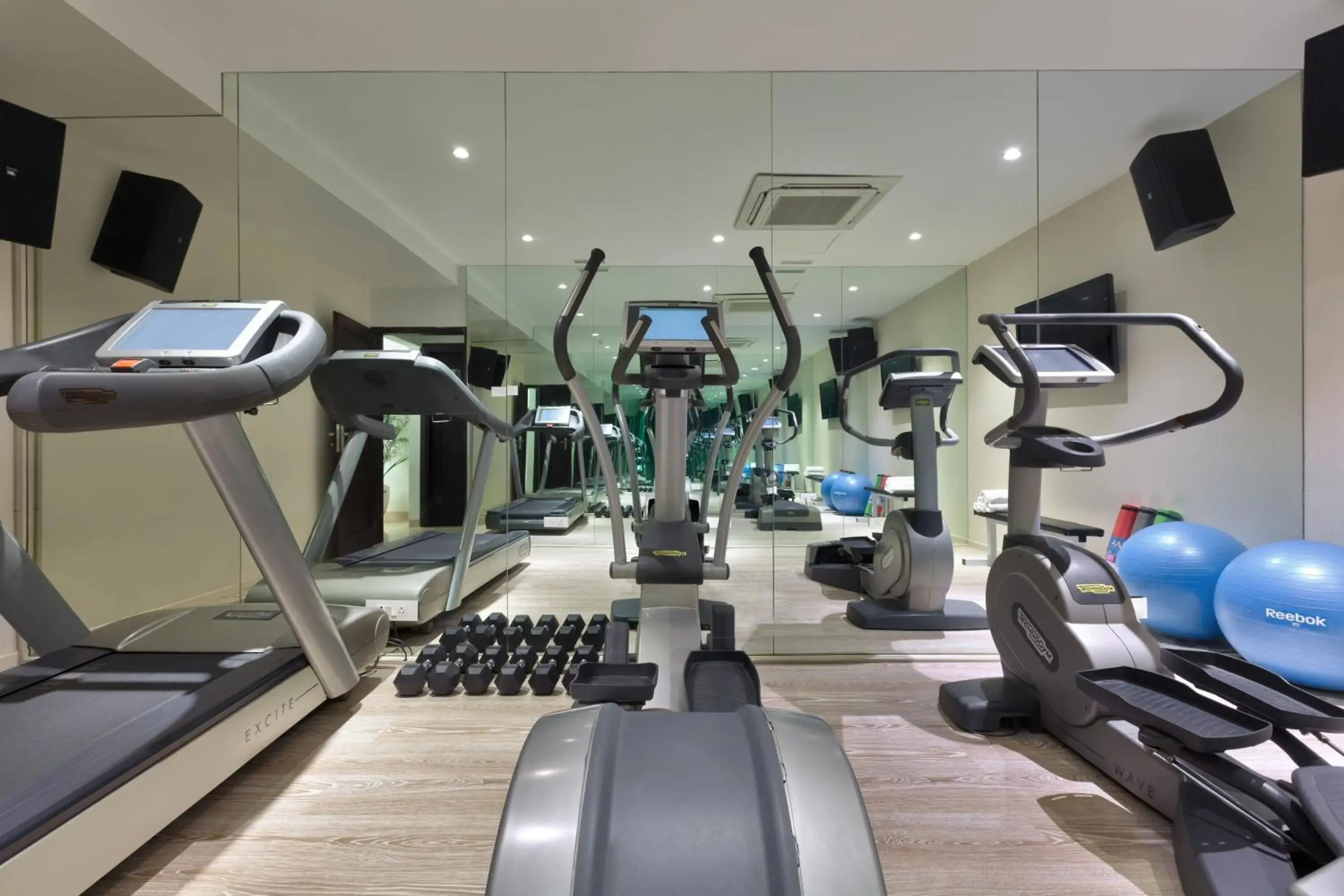 Business facilities, Fitness Center/Facilities in The Atara Hotel