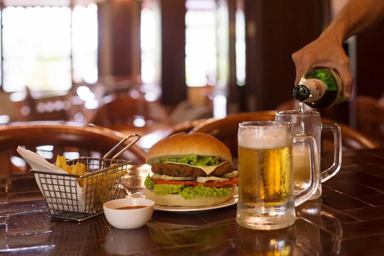 Food and drinks in Sea Shell Resort & Spa, Havelock