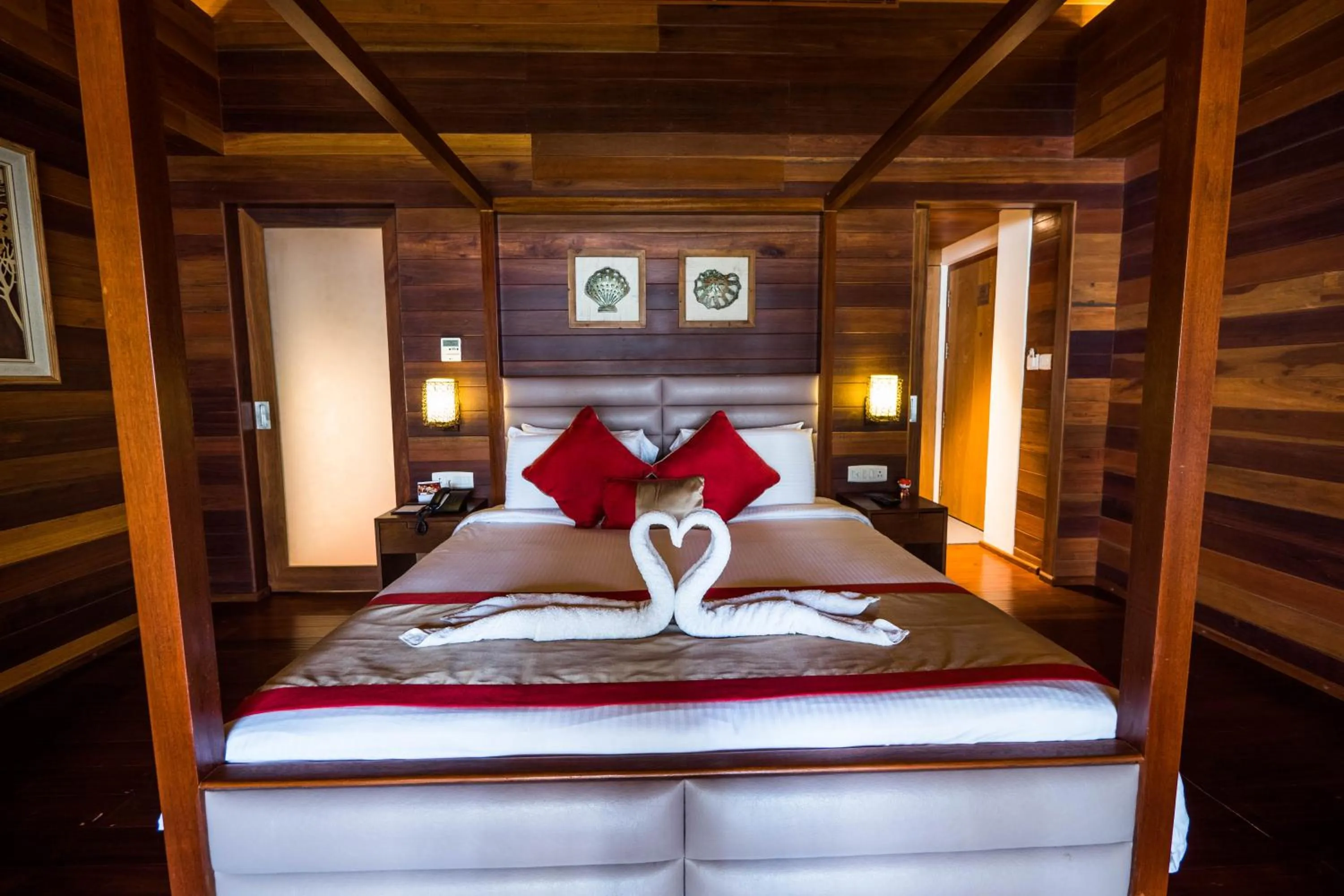 Bed in Sea Shell Resort & Spa, Havelock