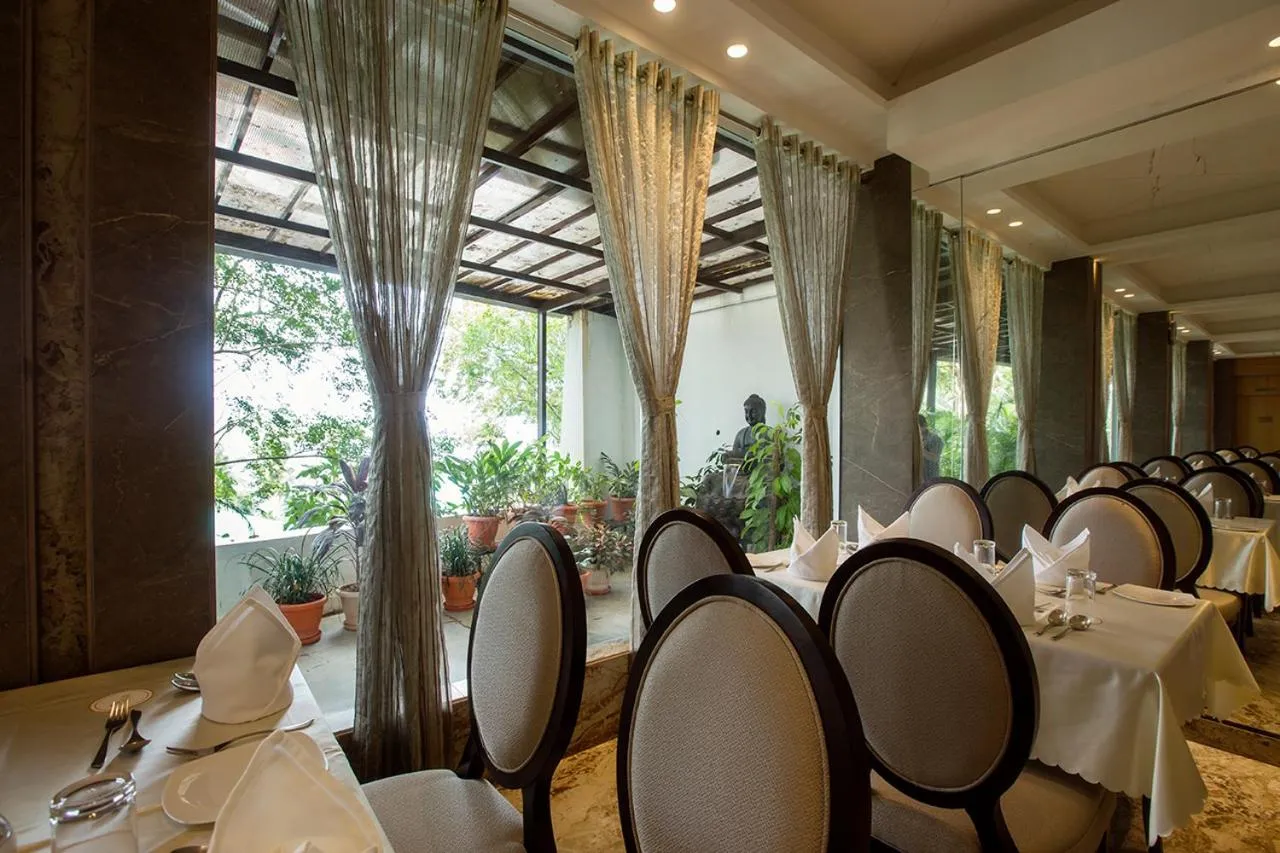 Restaurant/places to eat in Sea Shell Port Blair