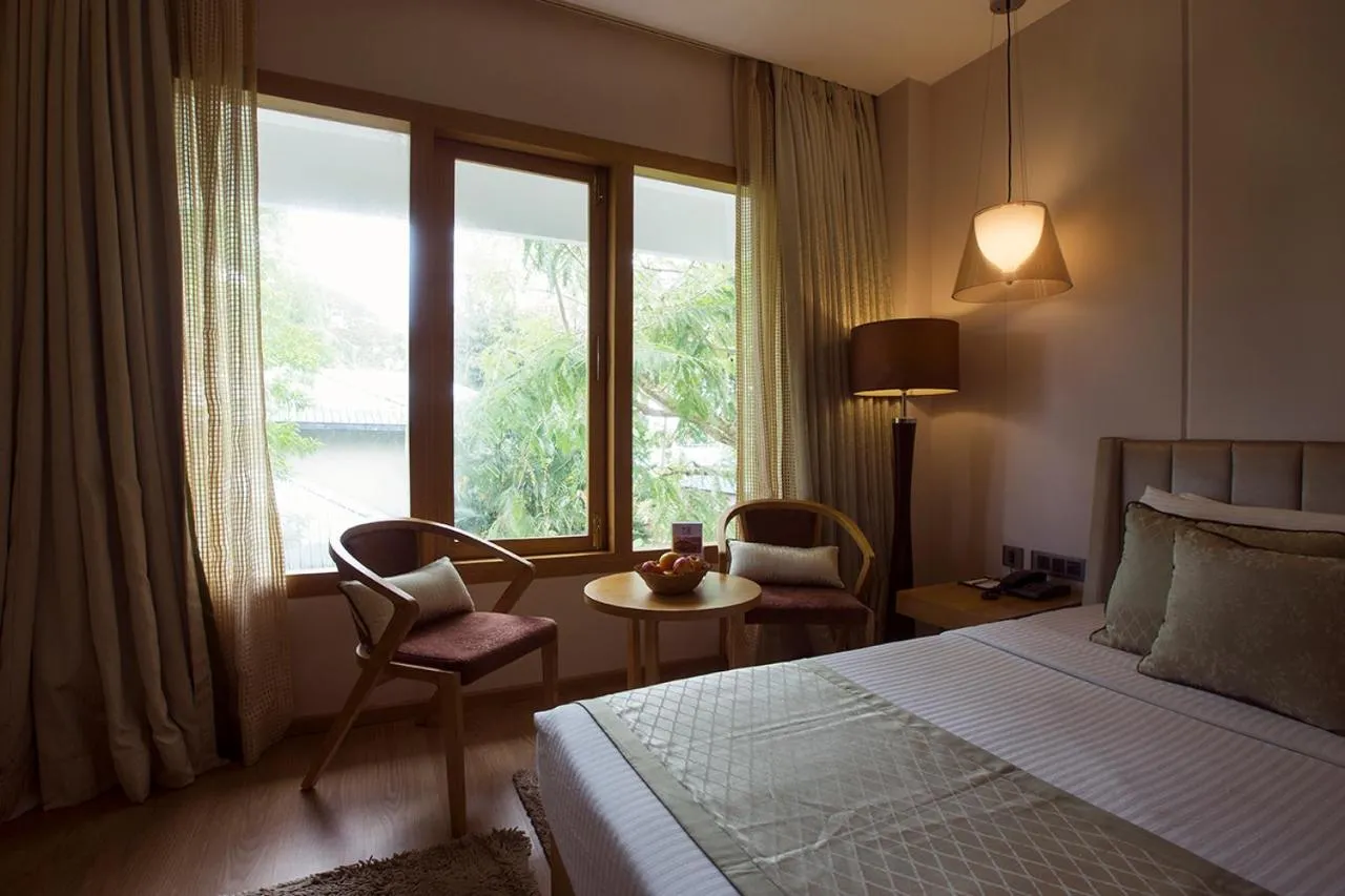 Bedroom, Bed in Sea Shell Port Blair