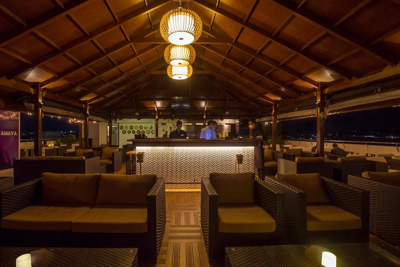 Lounge or bar in Sea Shell Port Blair