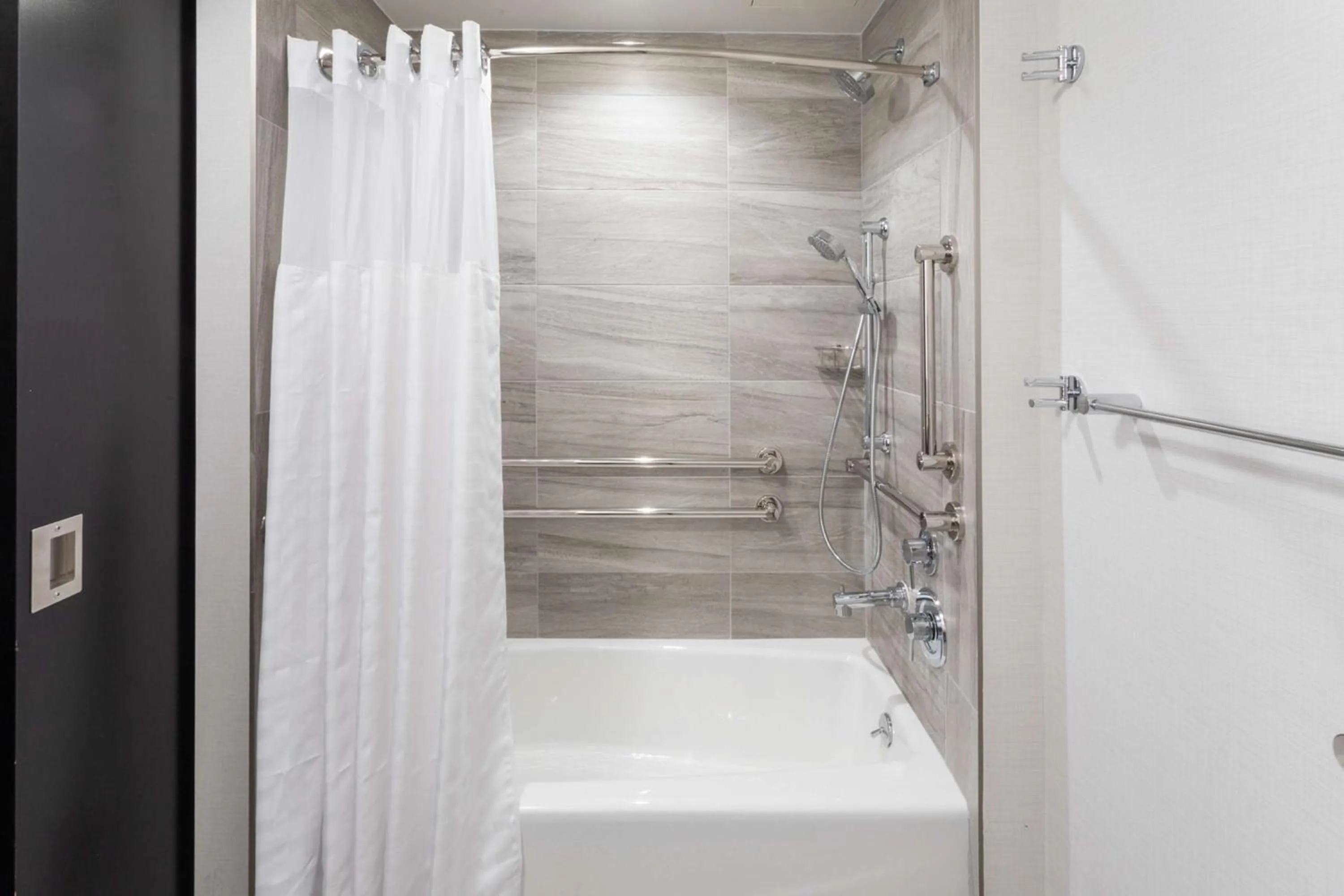 Bathroom in DoubleTree by Hilton New York Times Square South