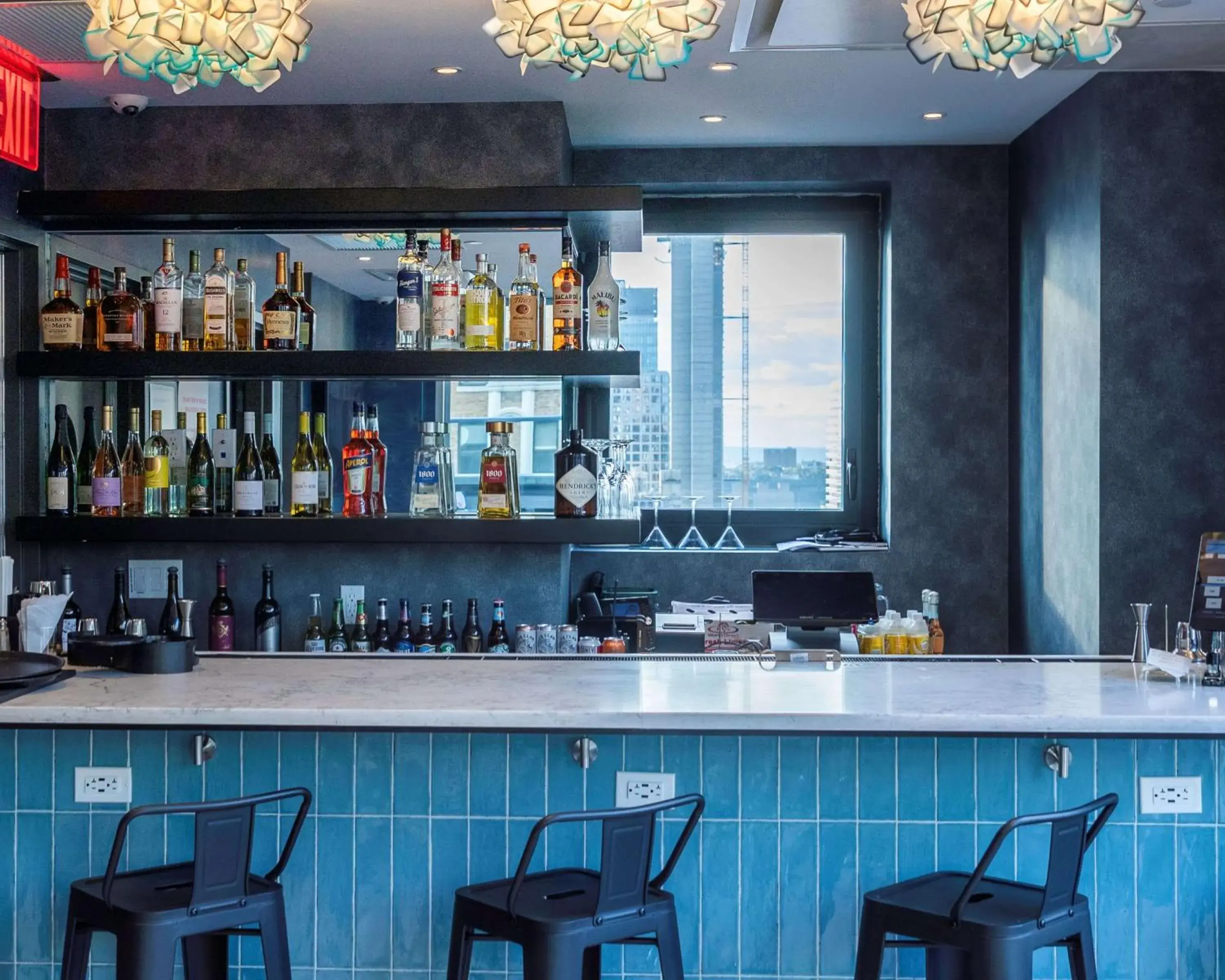 Lounge or bar in DoubleTree by Hilton New York Times Square South Lounge or bar in DoubleTree by Hilton New York Times Square South