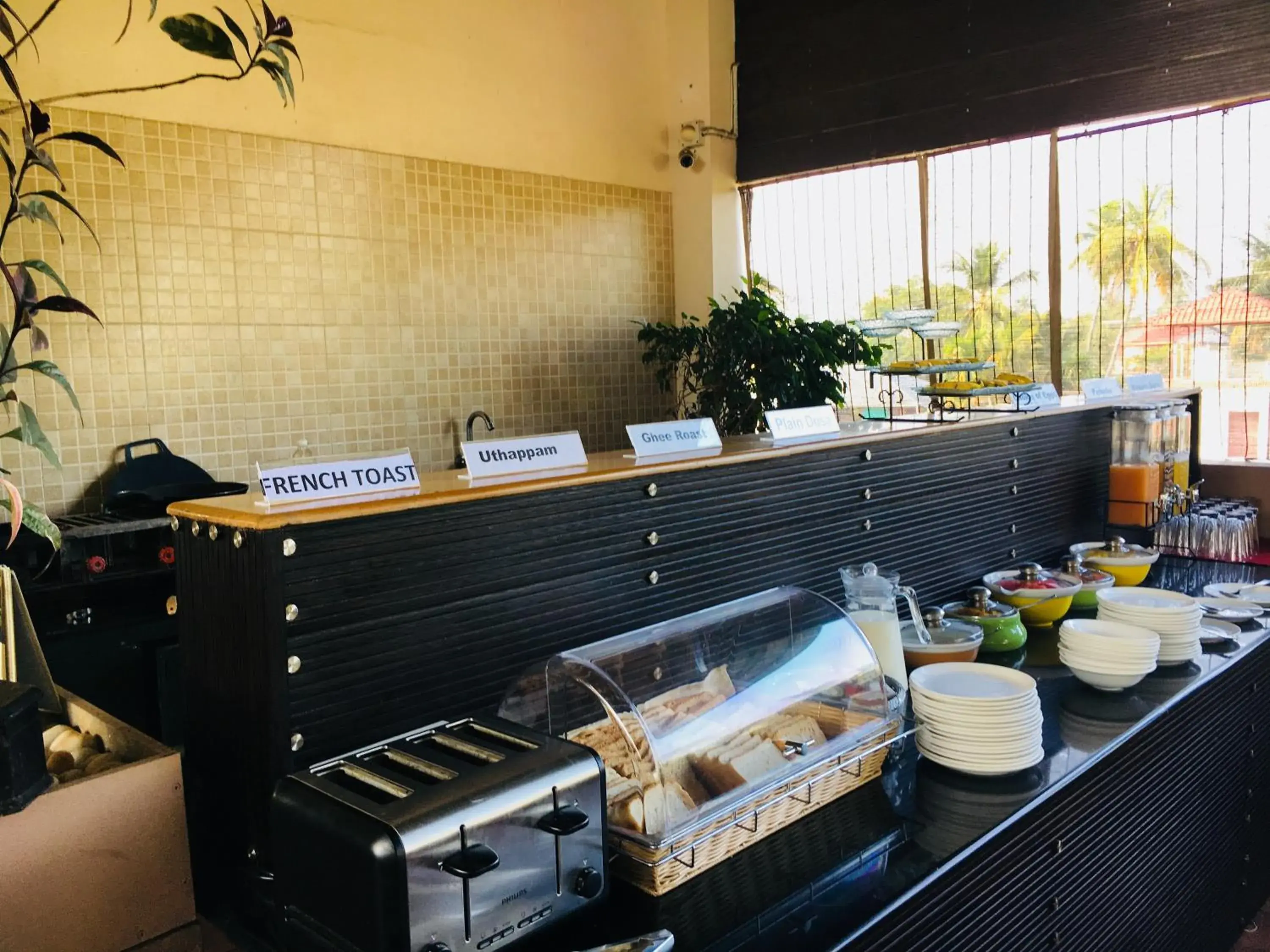 Breakfast in Fort Abode Breakfast in Fort Abode