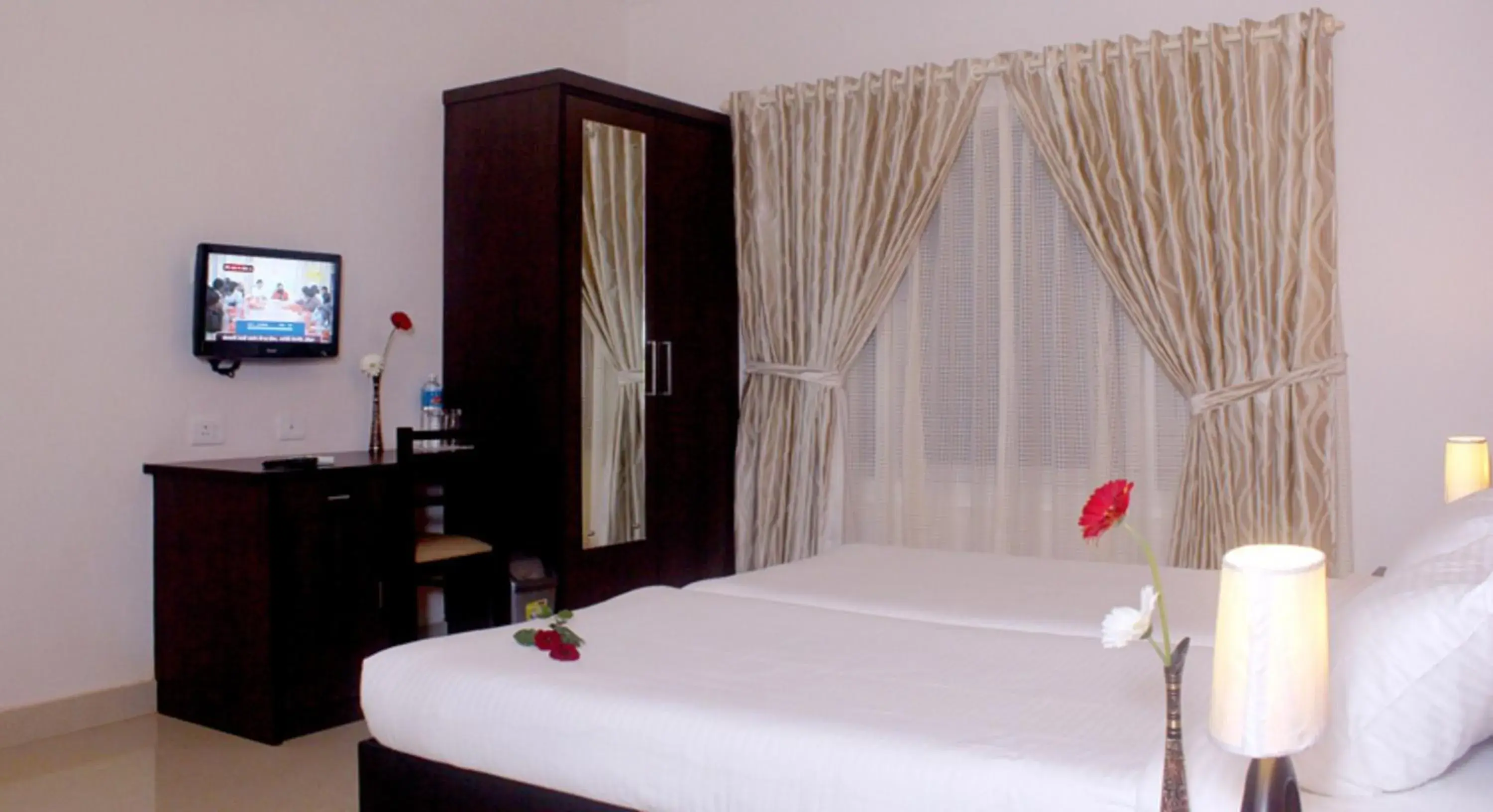 Photo of the whole room, Bed in Fort Abode Photo of the whole room, Bed in Fort Abode