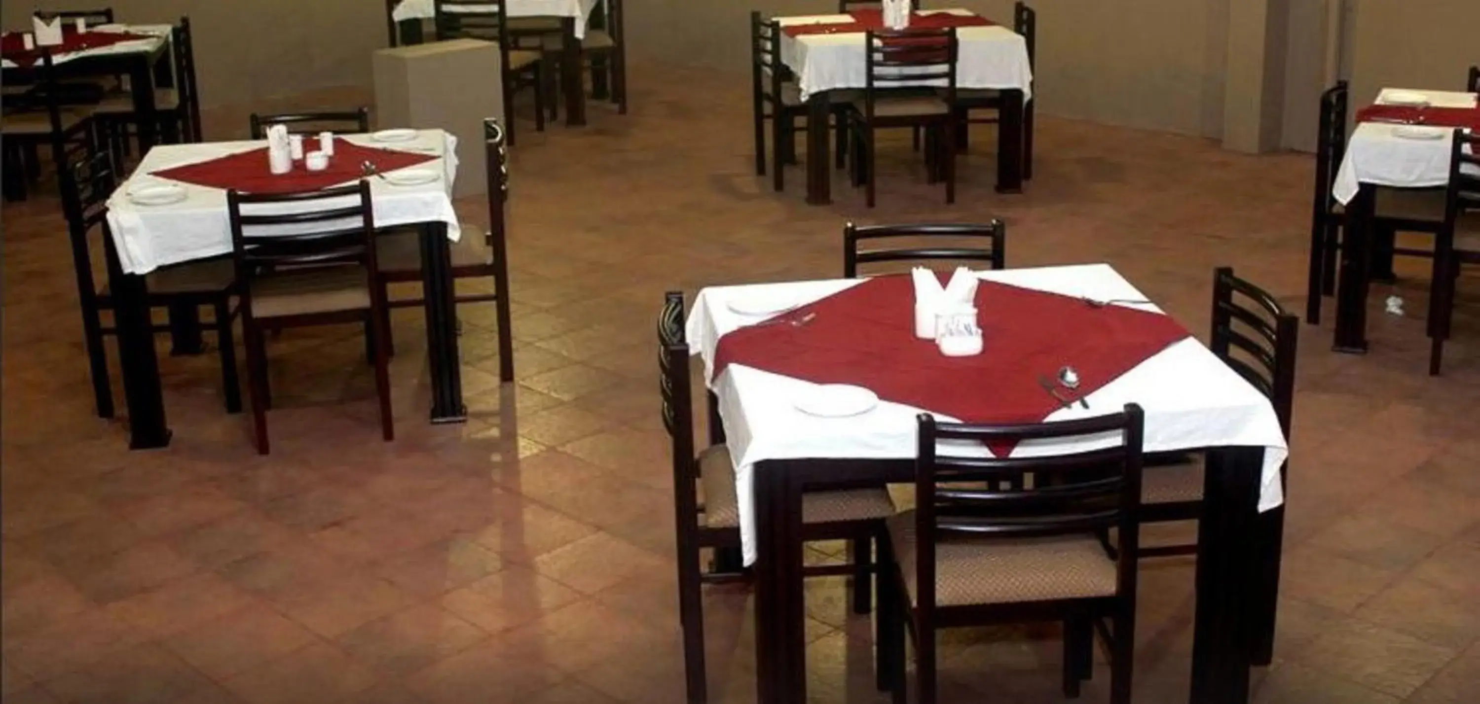 Restaurant/places to eat in Fort Abode Restaurant/places to eat in Fort Abode