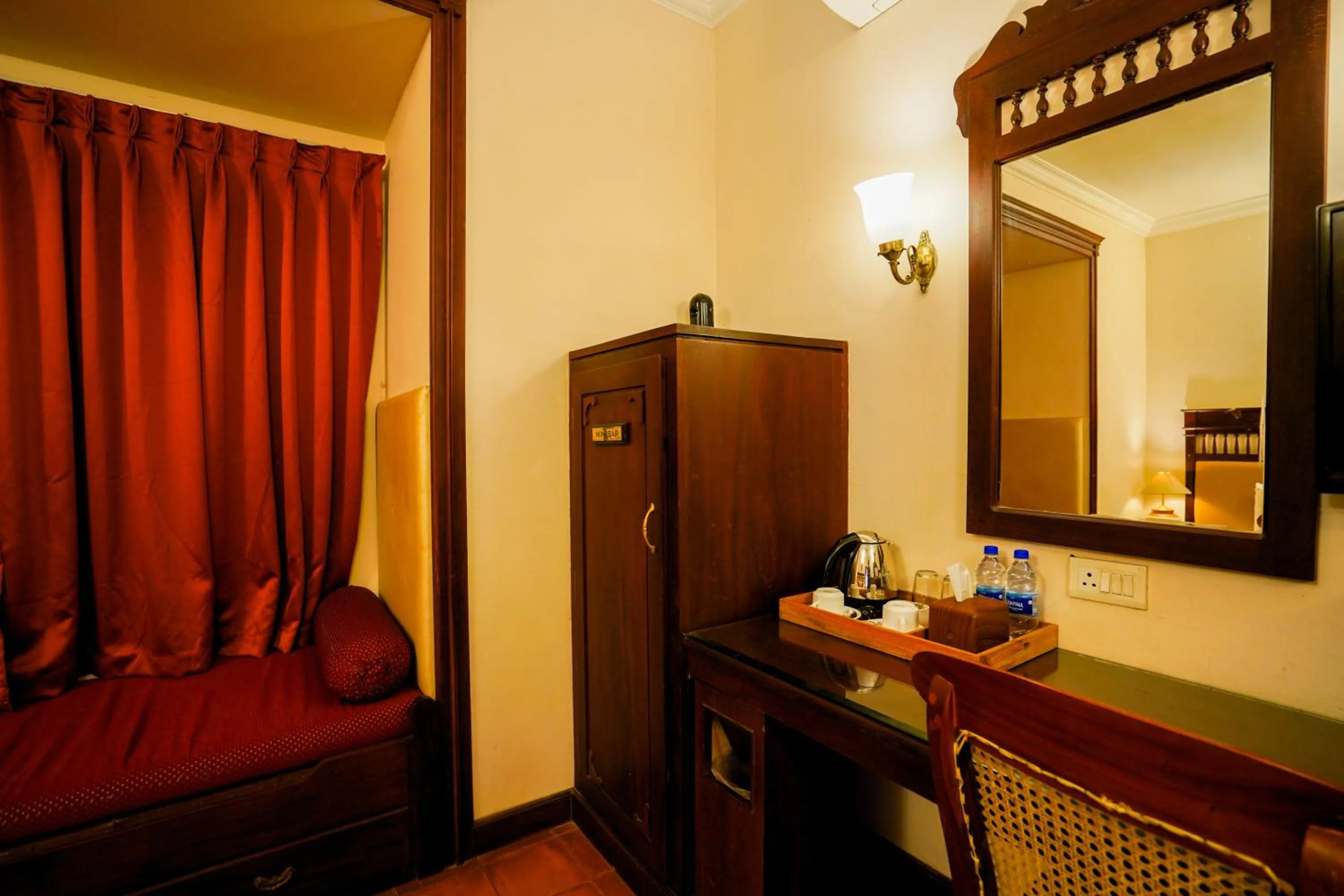 Seating area, Bed in Hotel Arches