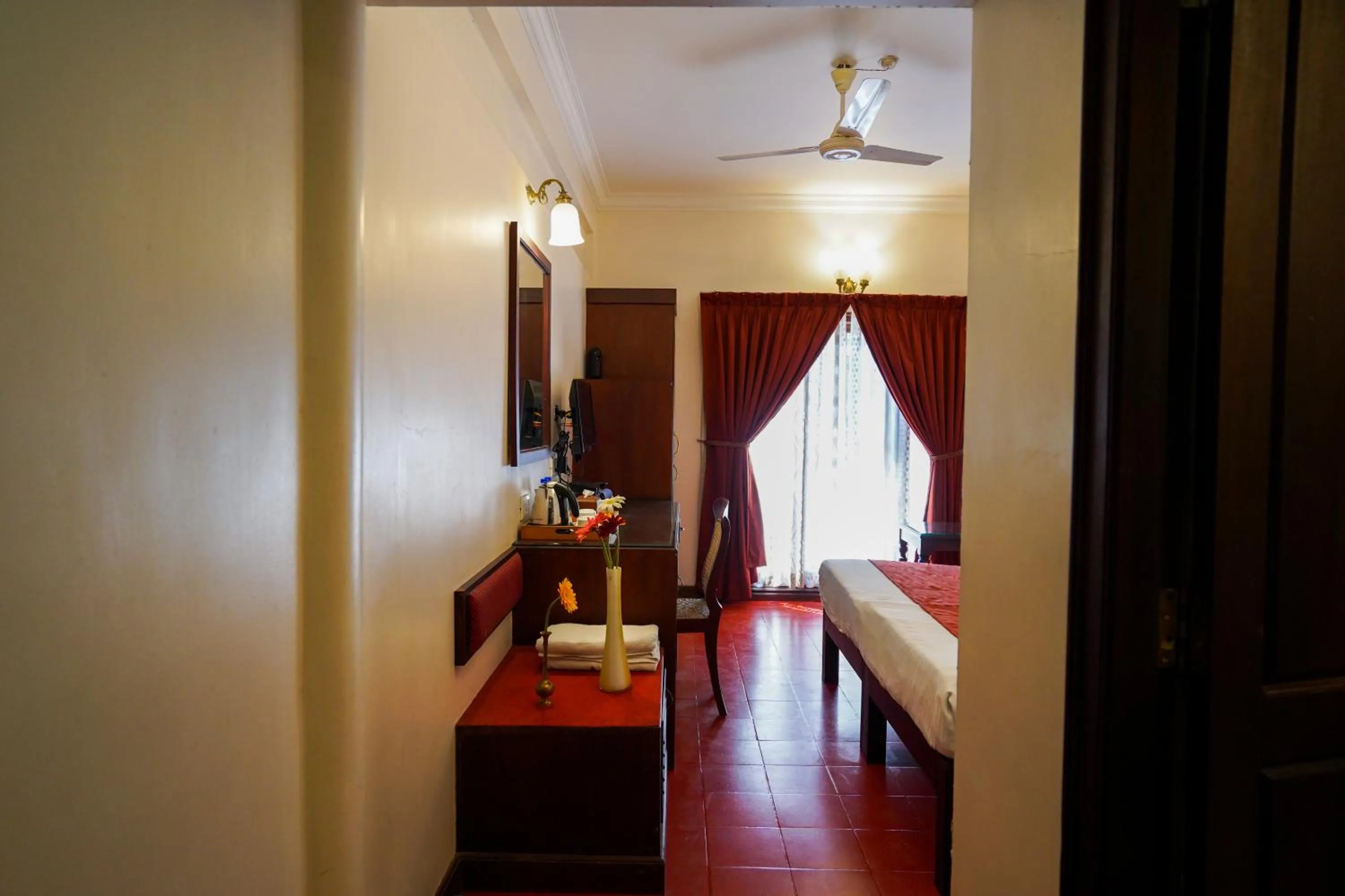 Facade/entrance, Bed in Hotel Arches