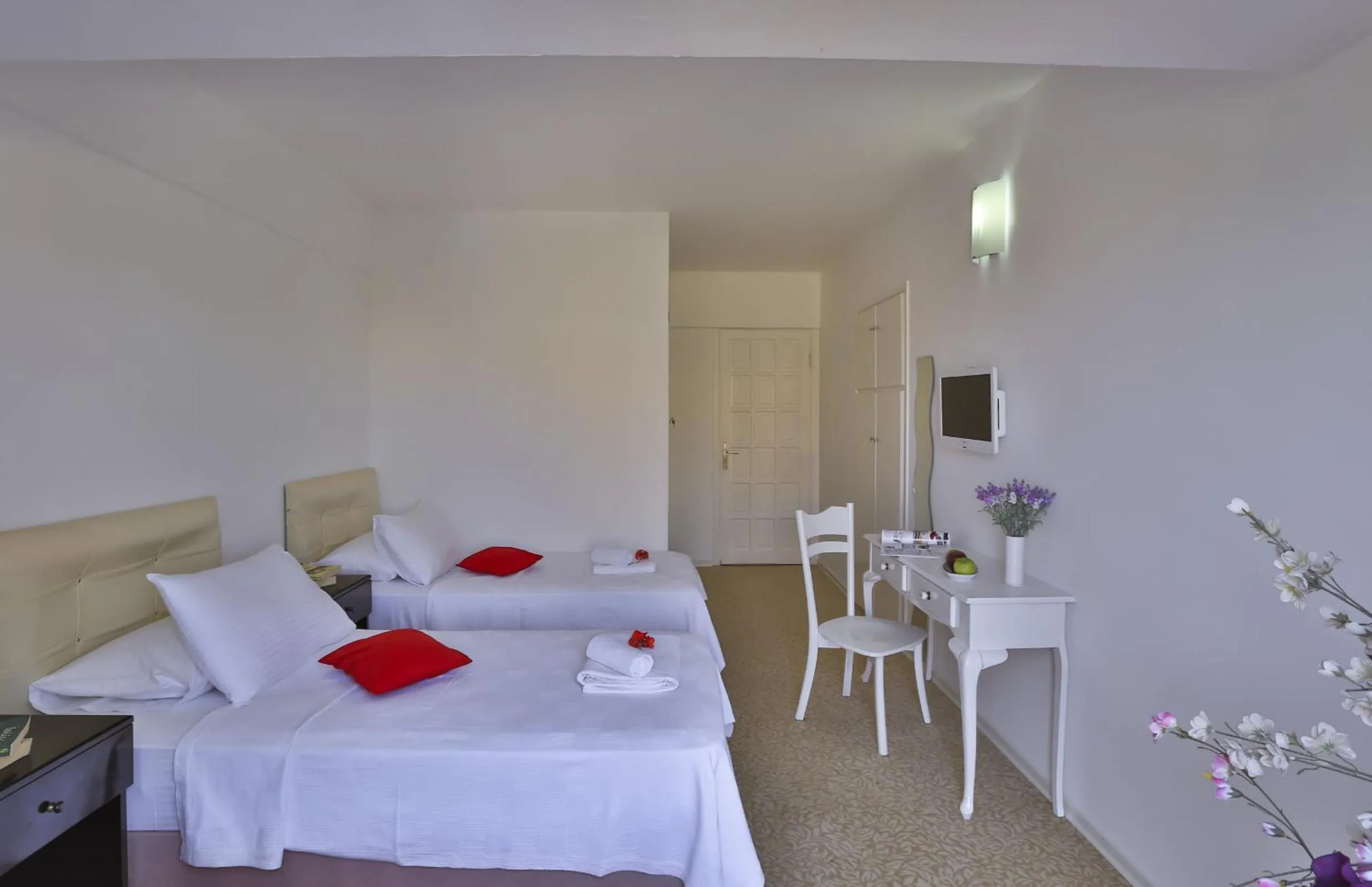 Photo of the whole room in Kiraz Butik Hotel