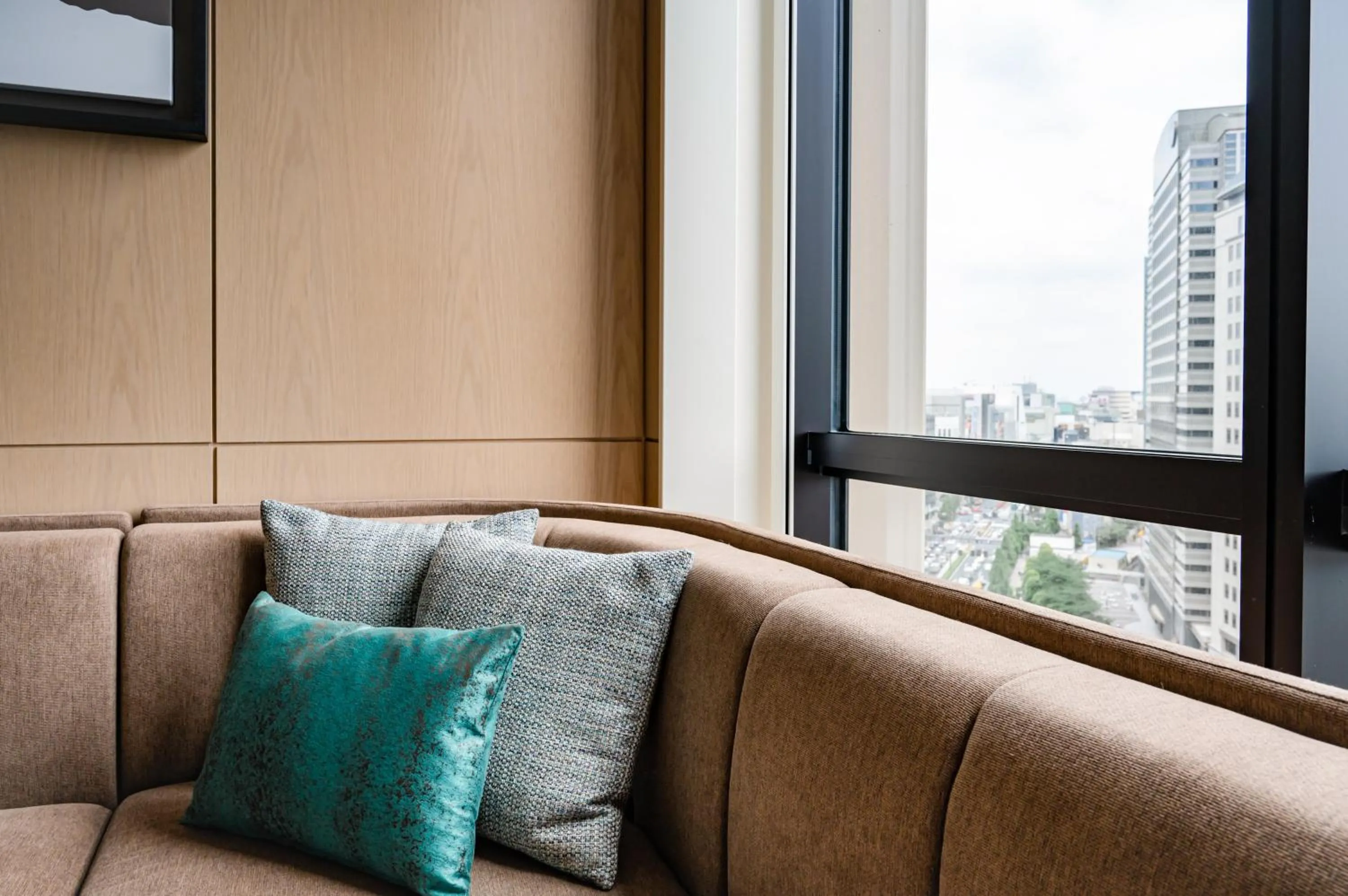 Seating area in Kimpton Shinjuku Tokyo by IHG