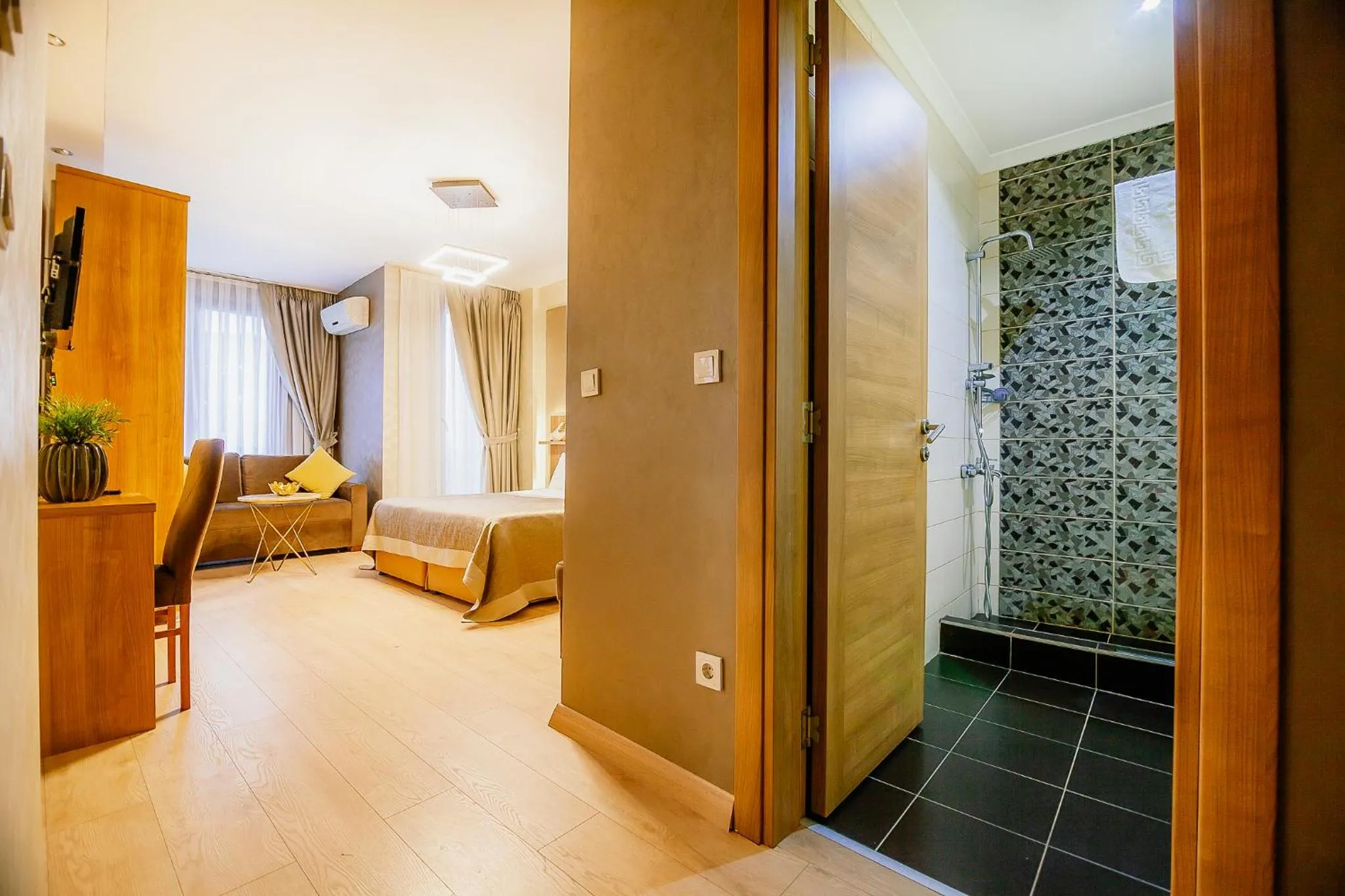 Bathroom, Bed in Kavalalı Suites