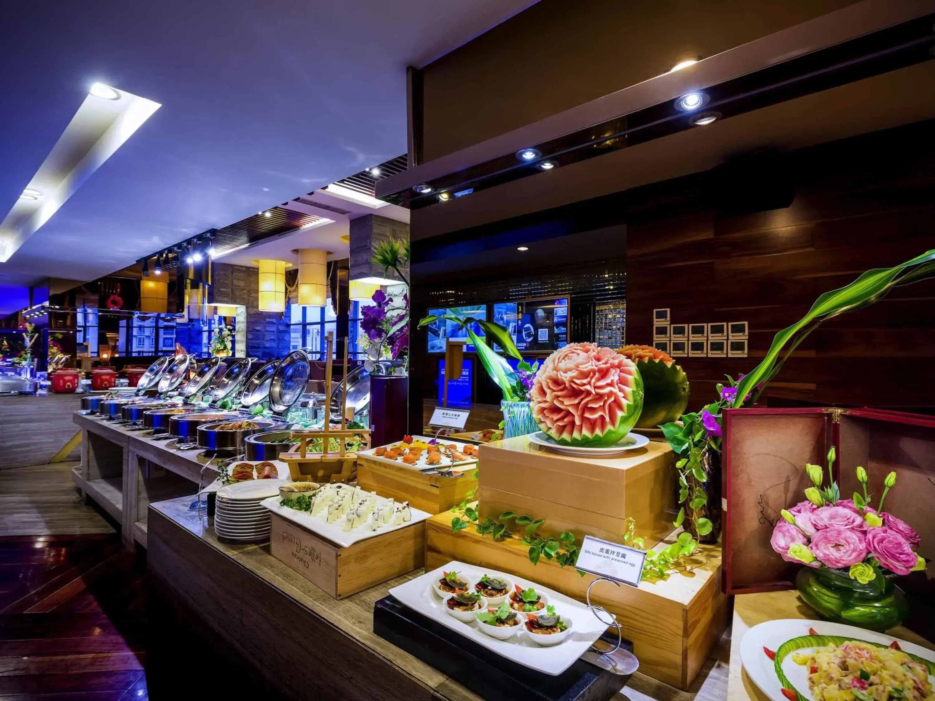 Restaurant/places to eat in Grand Mercure Xiamen Downtown-Free Welcome Fruit & Metro Station Restaurant/places to eat in Grand Mercure Xiamen Downtown-Free Welcome Fruit & Metro Station
