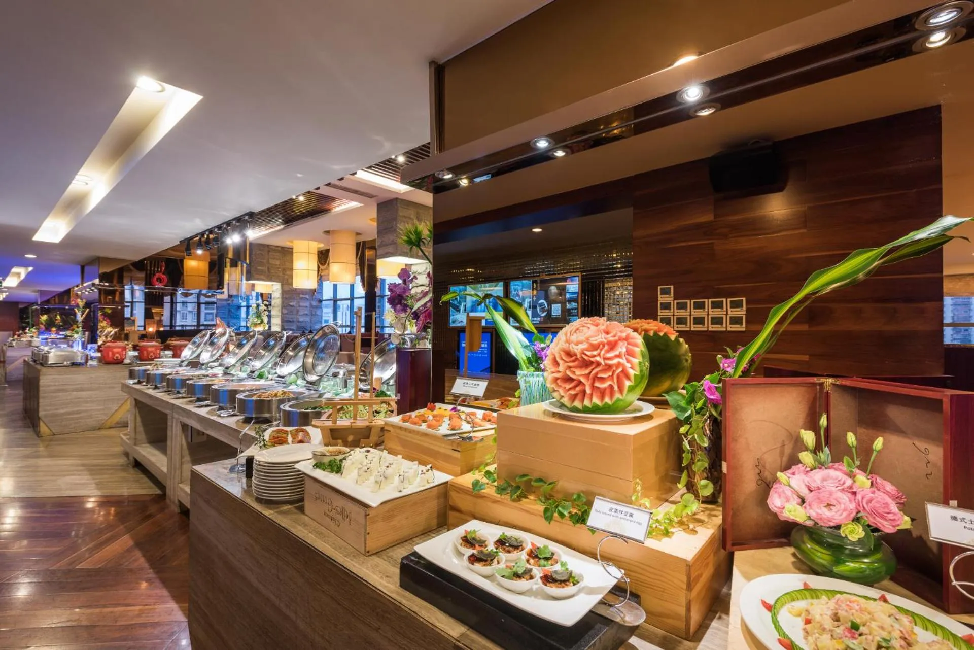 Buffet breakfast in Grand Mercure Xiamen Downtown-Free Welcome Fruit & Metro Station