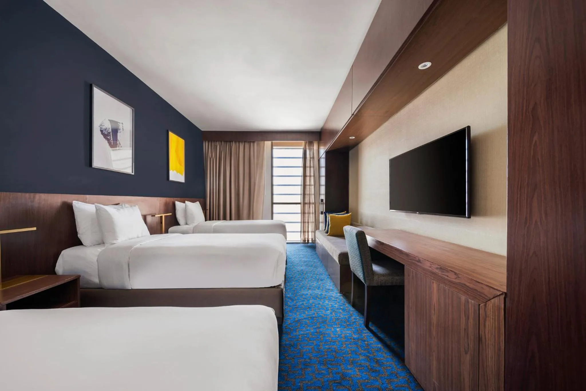 Photo of the whole room, Bed in voco Makkah an IHG Hotel