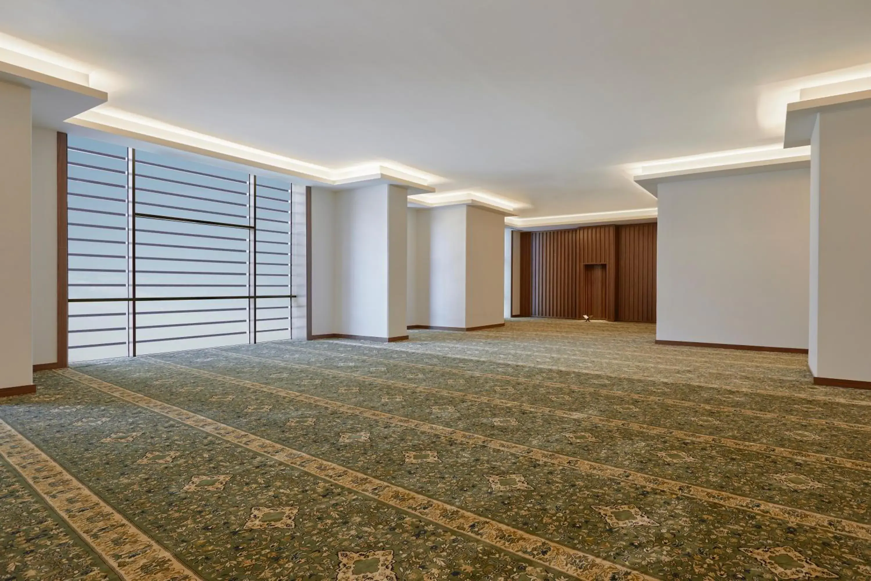 Property building in voco Makkah an IHG Hotel Property building in voco Makkah an IHG Hotel