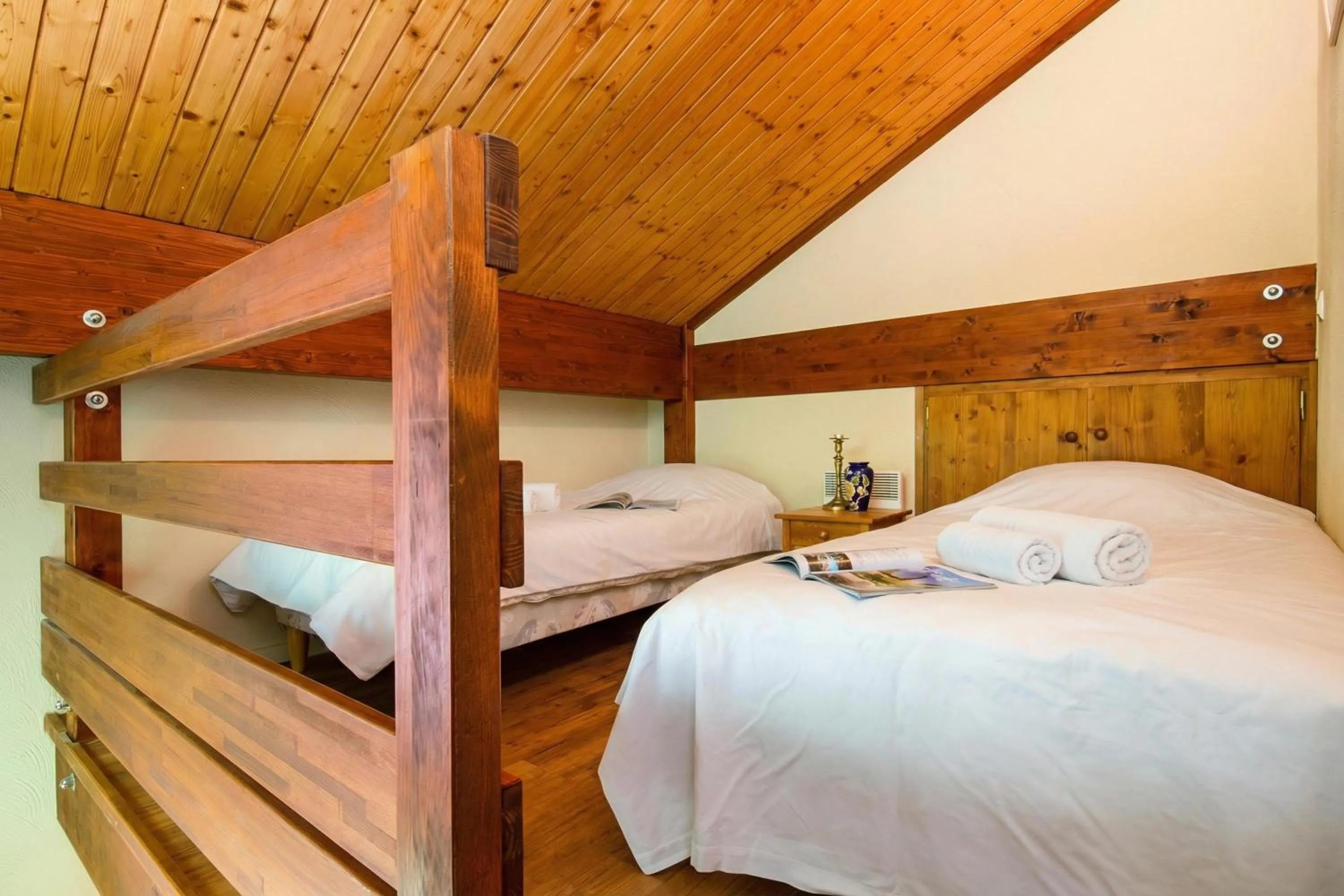 Bedroom, Bed in Chalet Résidence Chantey Mourry 67 - Happy Rentals