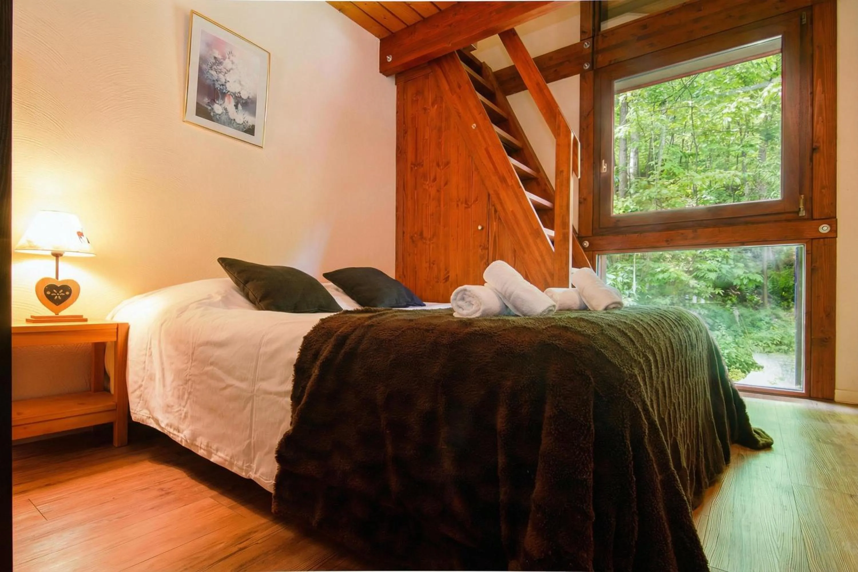Bedroom, Bed in Chalet Résidence Chantey Mourry 67 - Happy Rentals