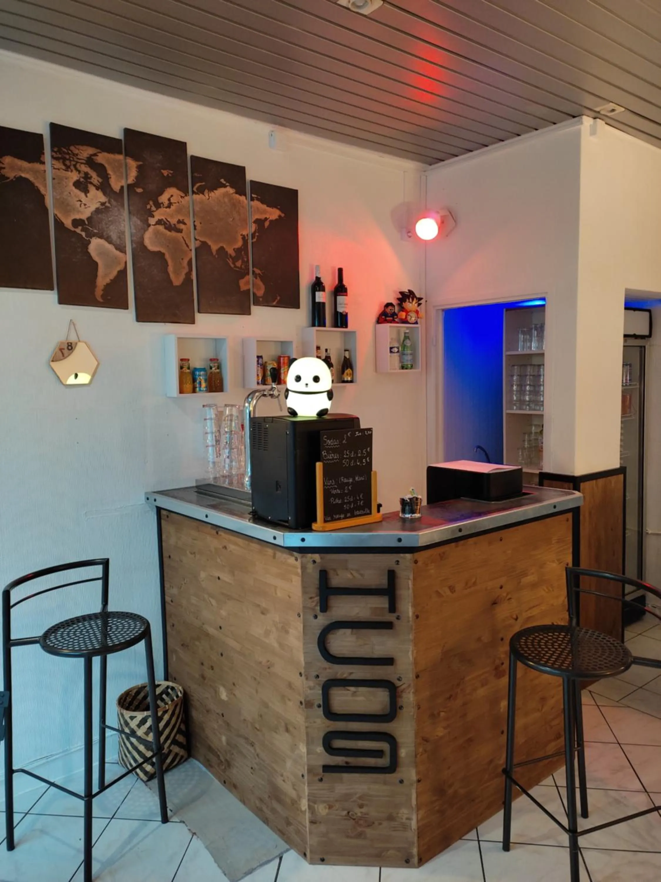 Lobby or reception in Hôtel Confort 09 ou HC-09