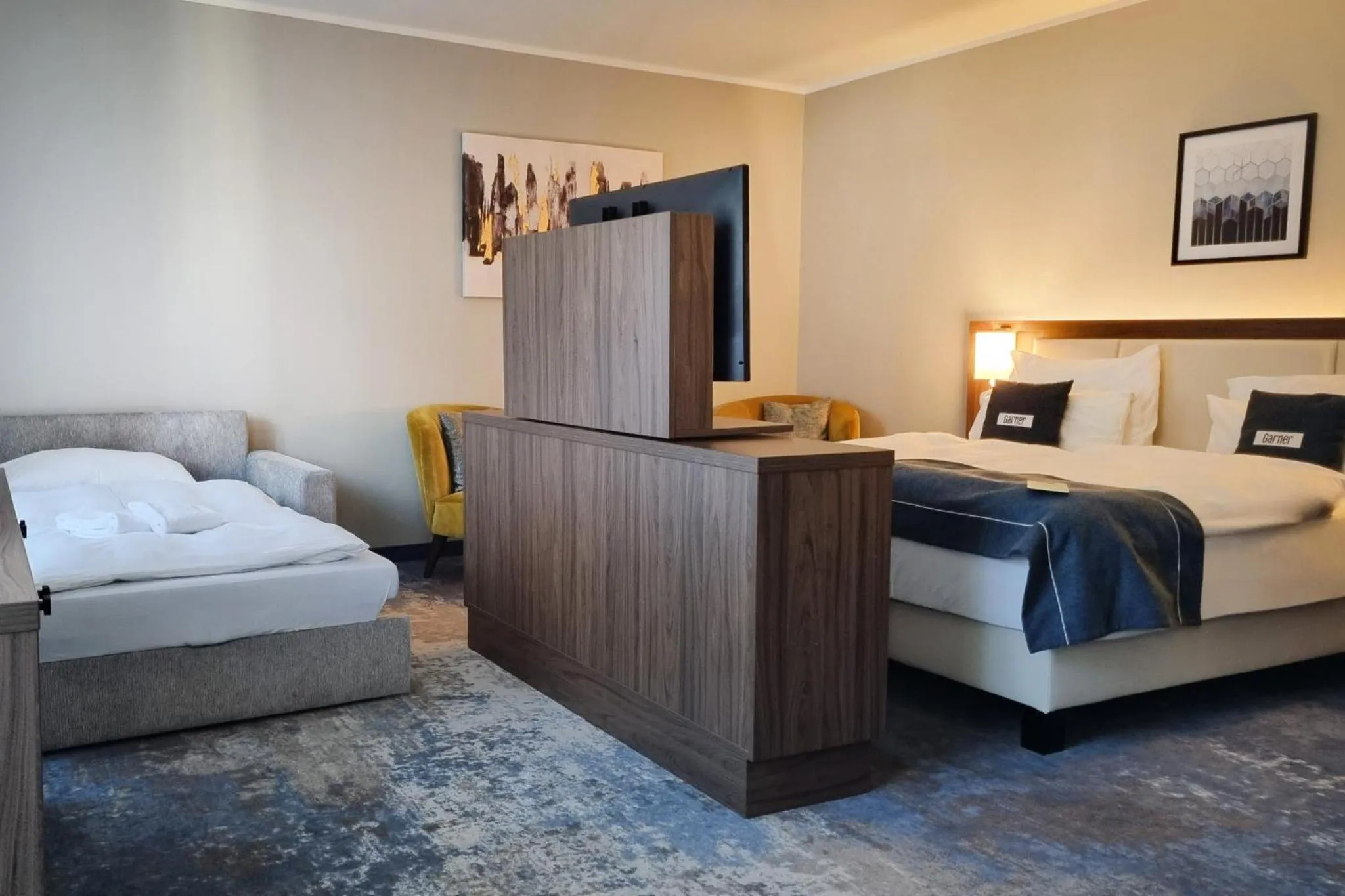 Photo of the whole room, Bed in Garner Hotel Klagenfurt - Moser Verdino by IHG