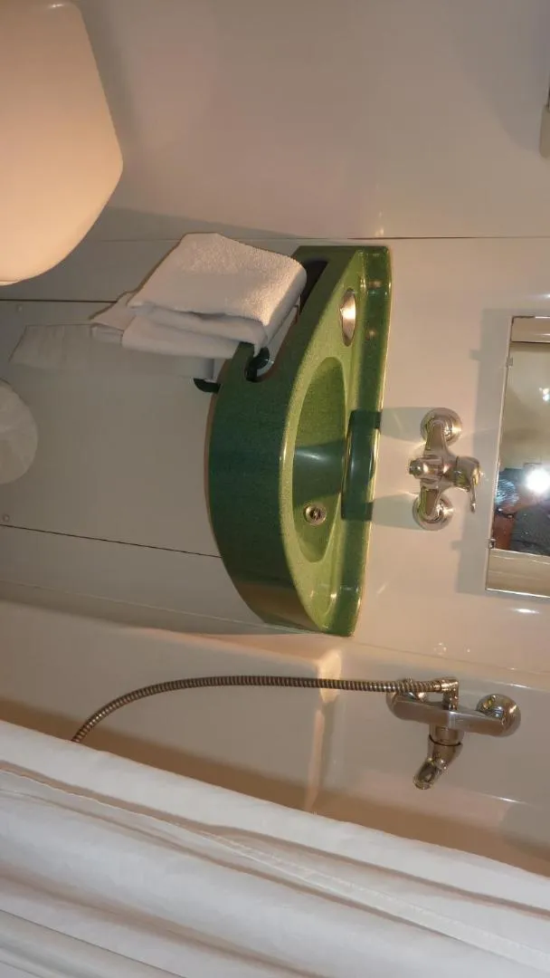 Bathroom in Hôtel Eco Relais - Pau Nord