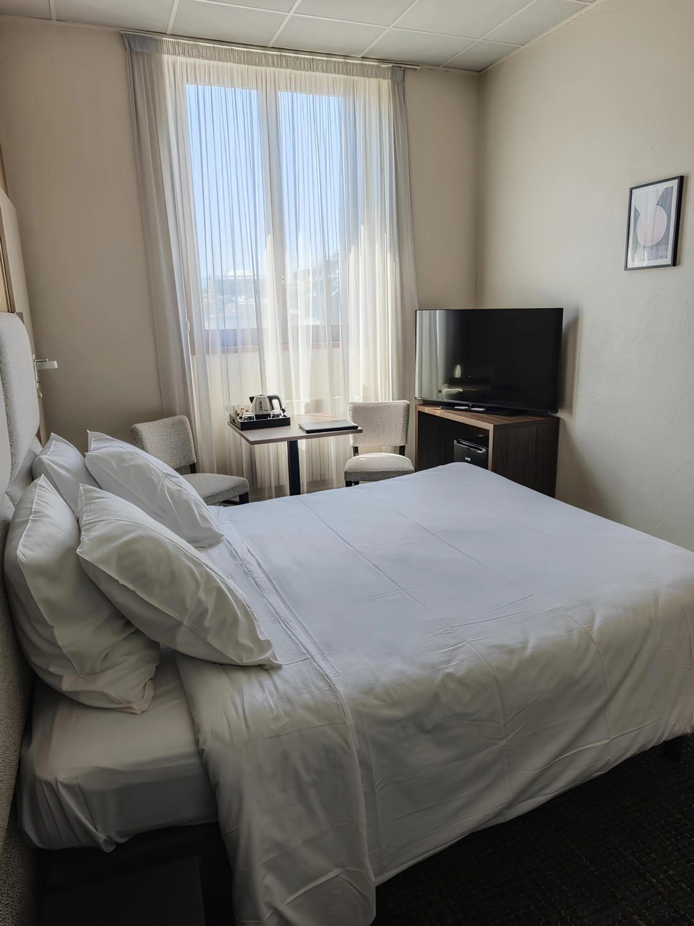 Bed in Hotel des Eaux