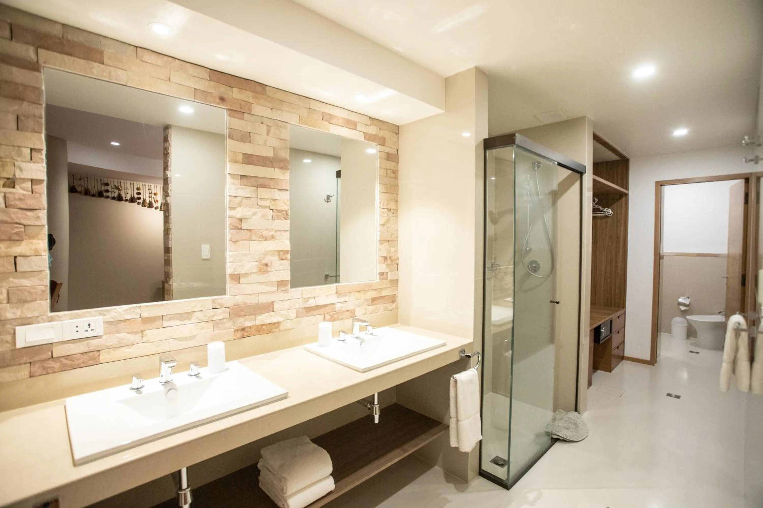 Shower in Hotel Boutique Rosario Sur